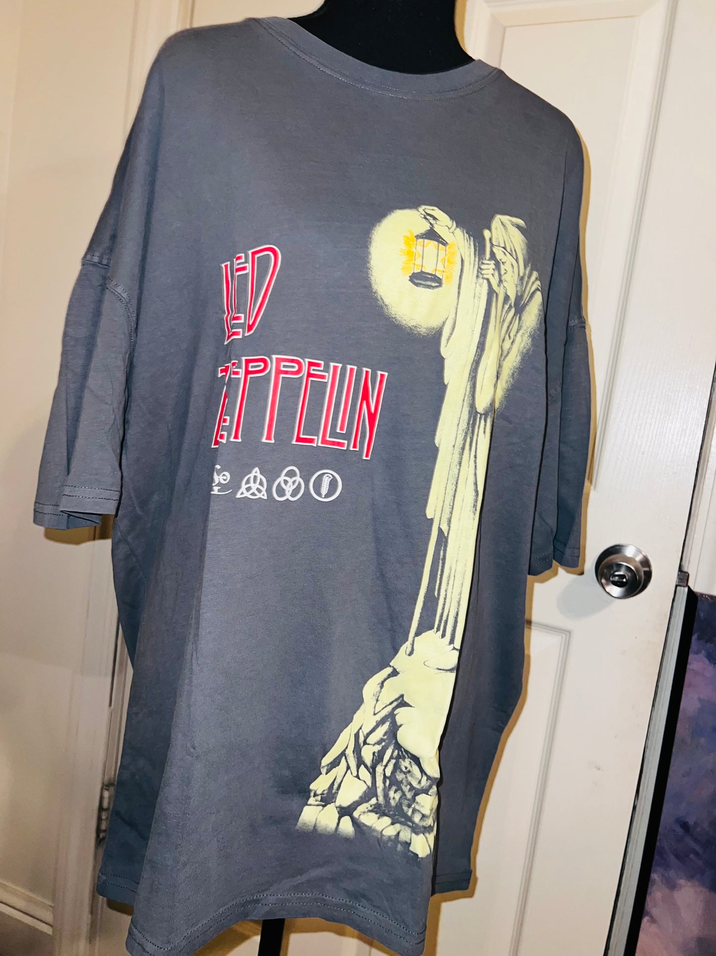 Led Zeppelin Oversized Distressed Tee