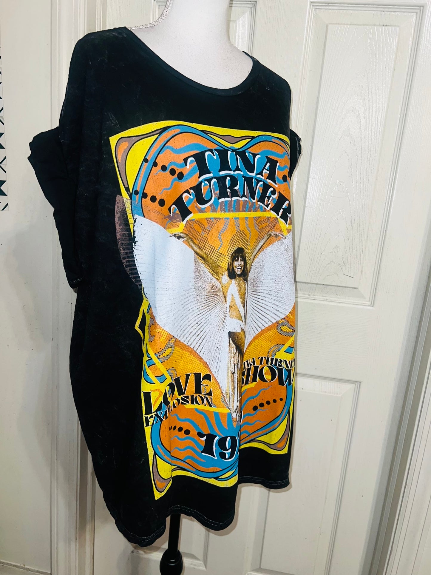 Tina Turner Oversized Distressed Tee