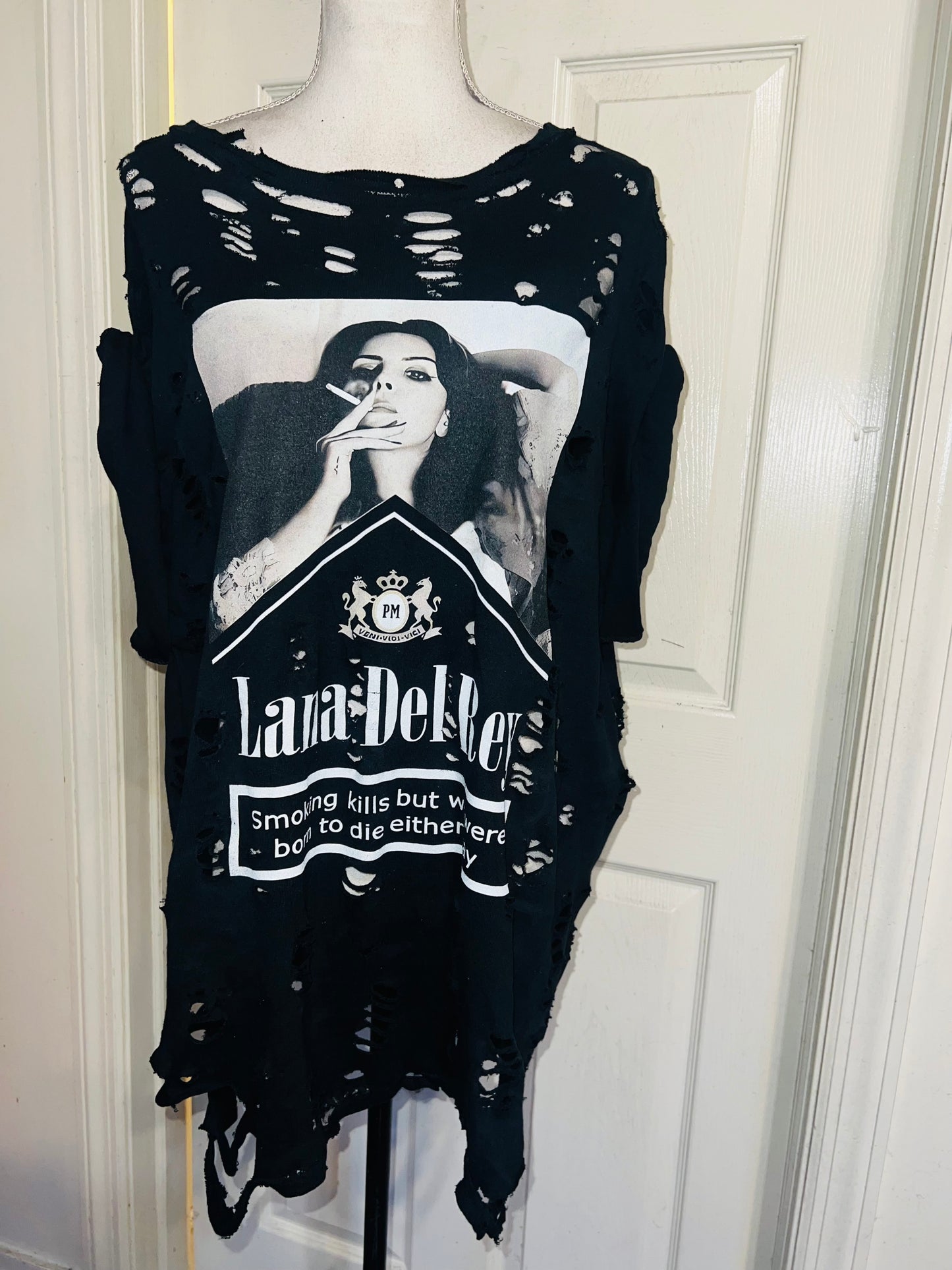 Lana Del Rey Born to Die Oversized Distressed Tee