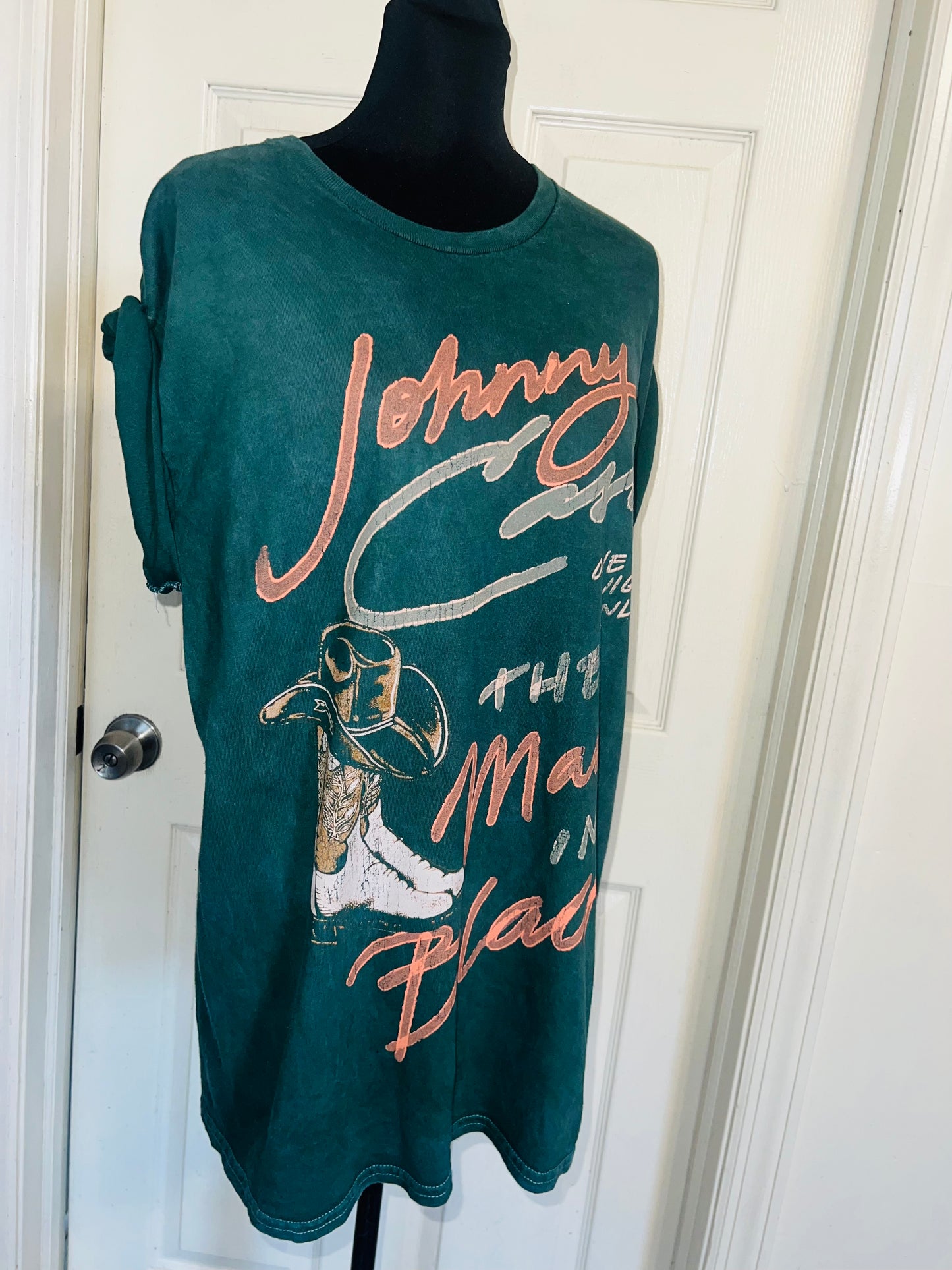 Johnny Cash Oversized Distressed Tee