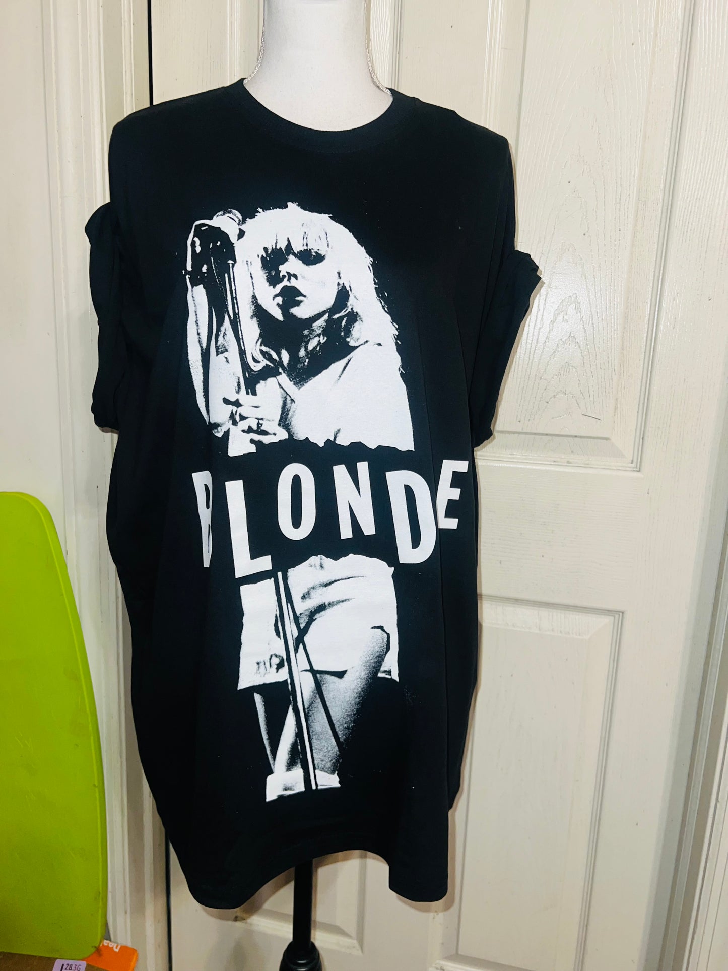 Blondie Oversized Distressed Tee
