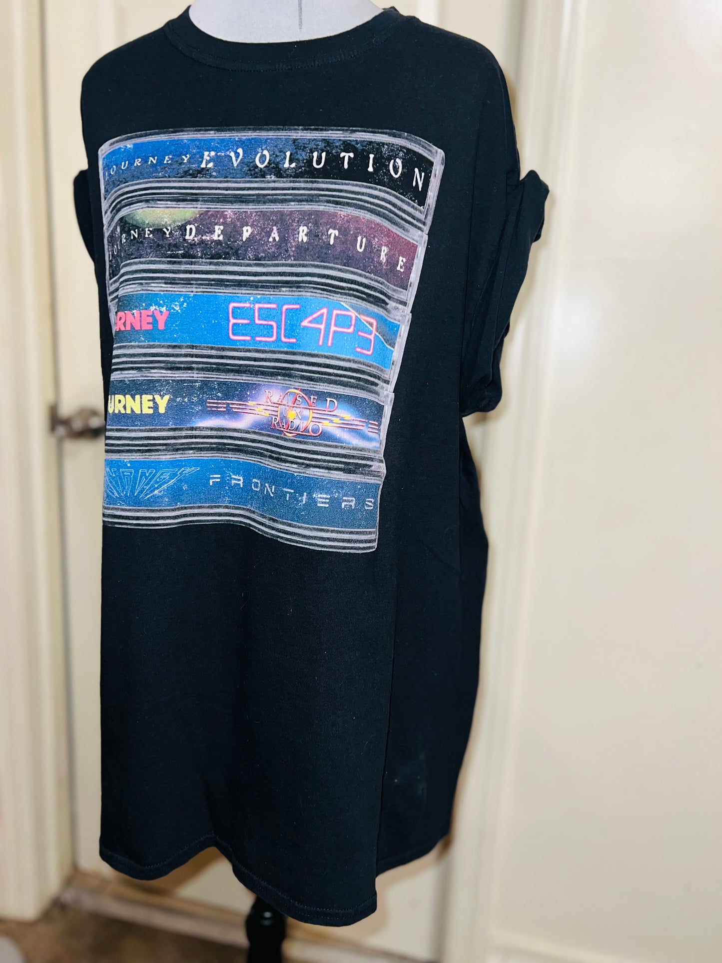 Journey Oversized Distressed Tee