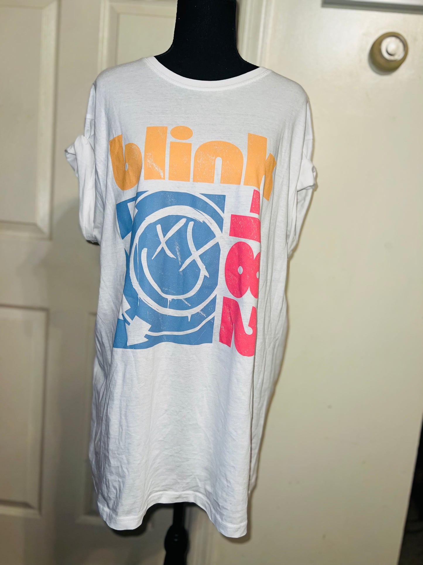 Blink 182 Oversized Distressed Tee