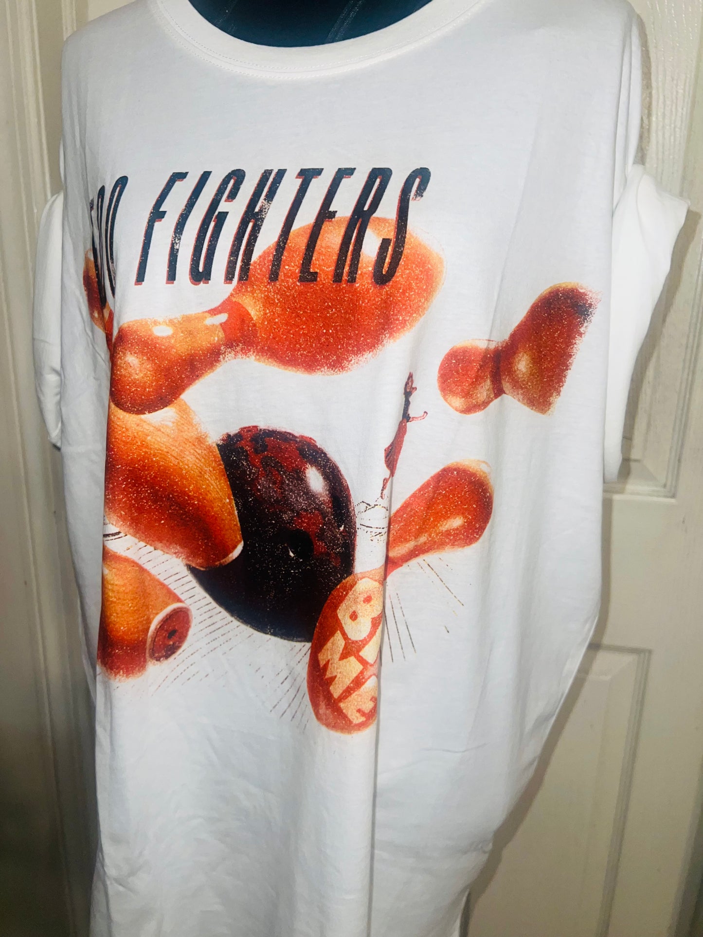 Foo Fighters Oversized Distressed Tee