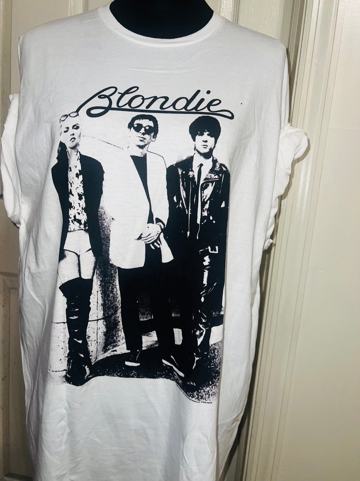 Blondie Oversized Distressed Tee
