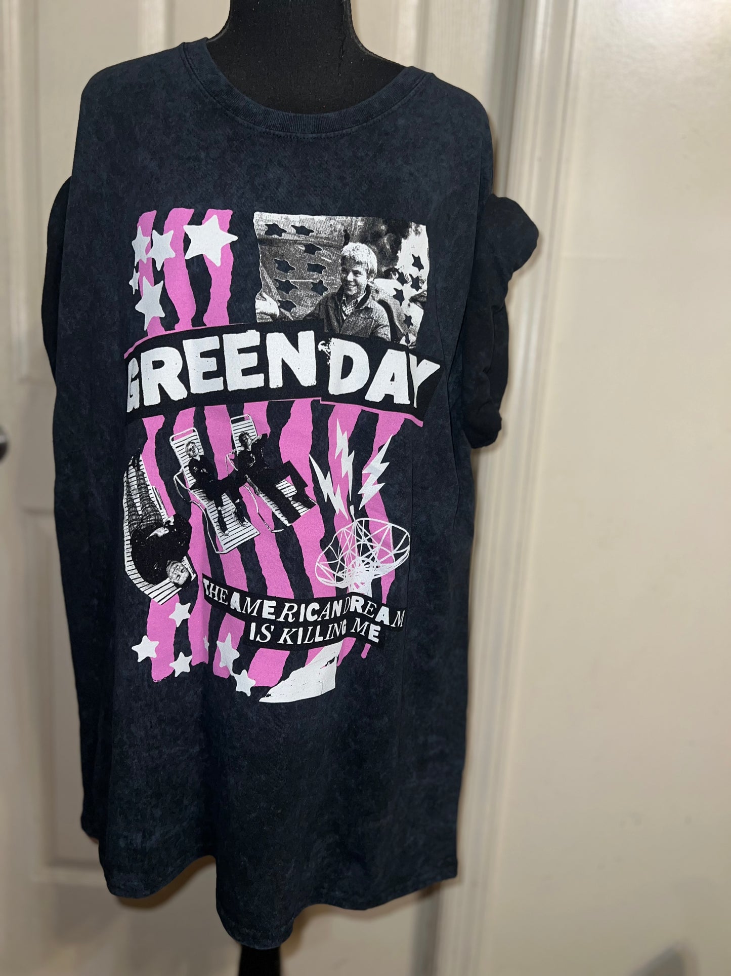 Green Day Oversized Distressed Tee