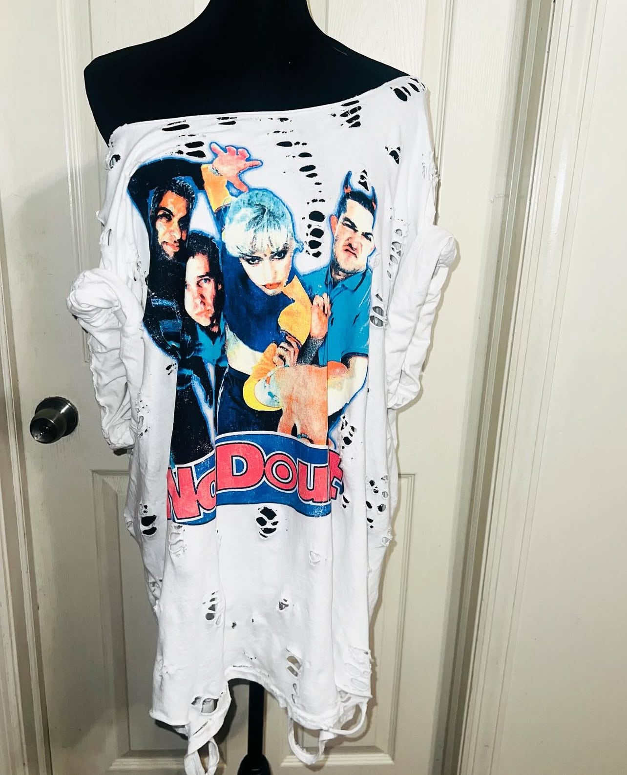 No Doubt Oversized Distressed Tee