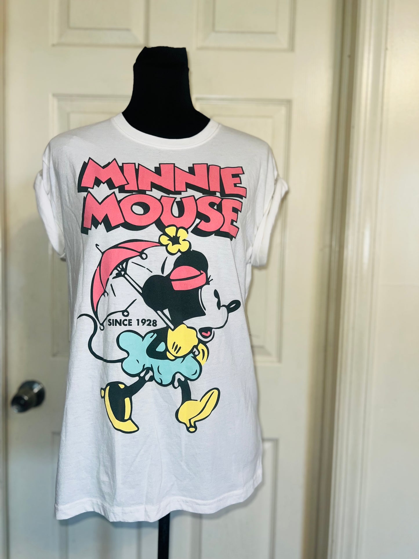 Minnie Mouse Distressed Tee