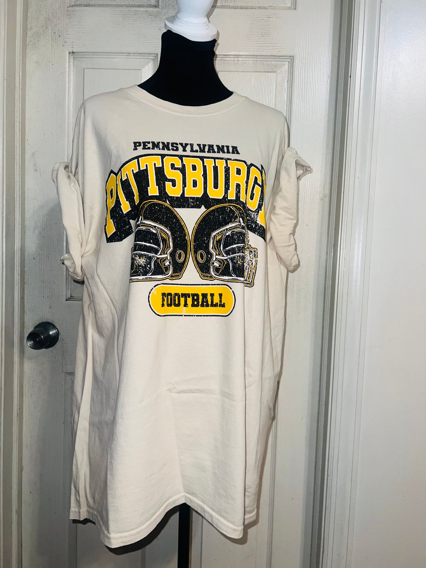 Pittsburgh Steelers Oversized Distressed Tee