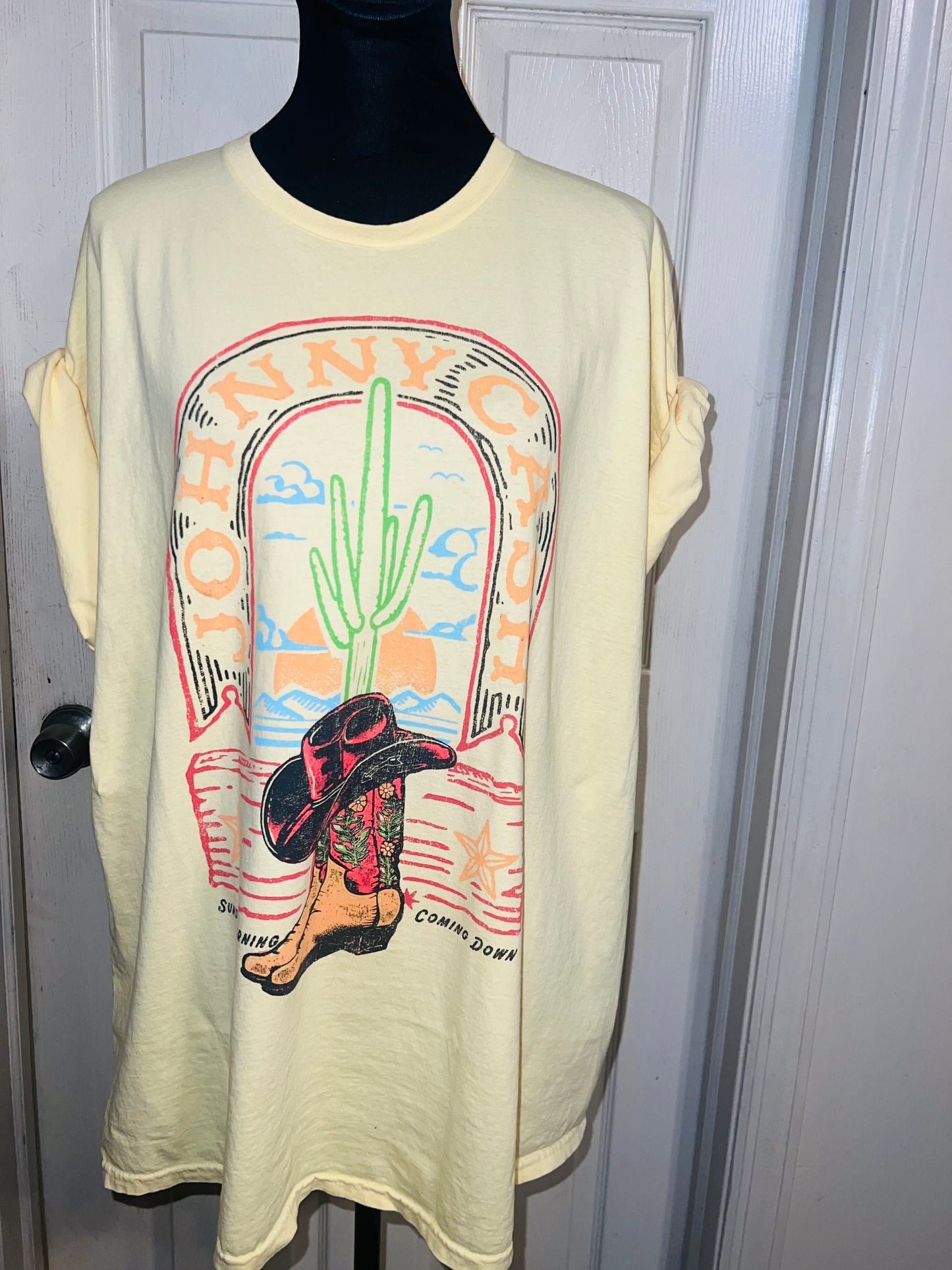 Johnny Cash Oversized Distressed Tee