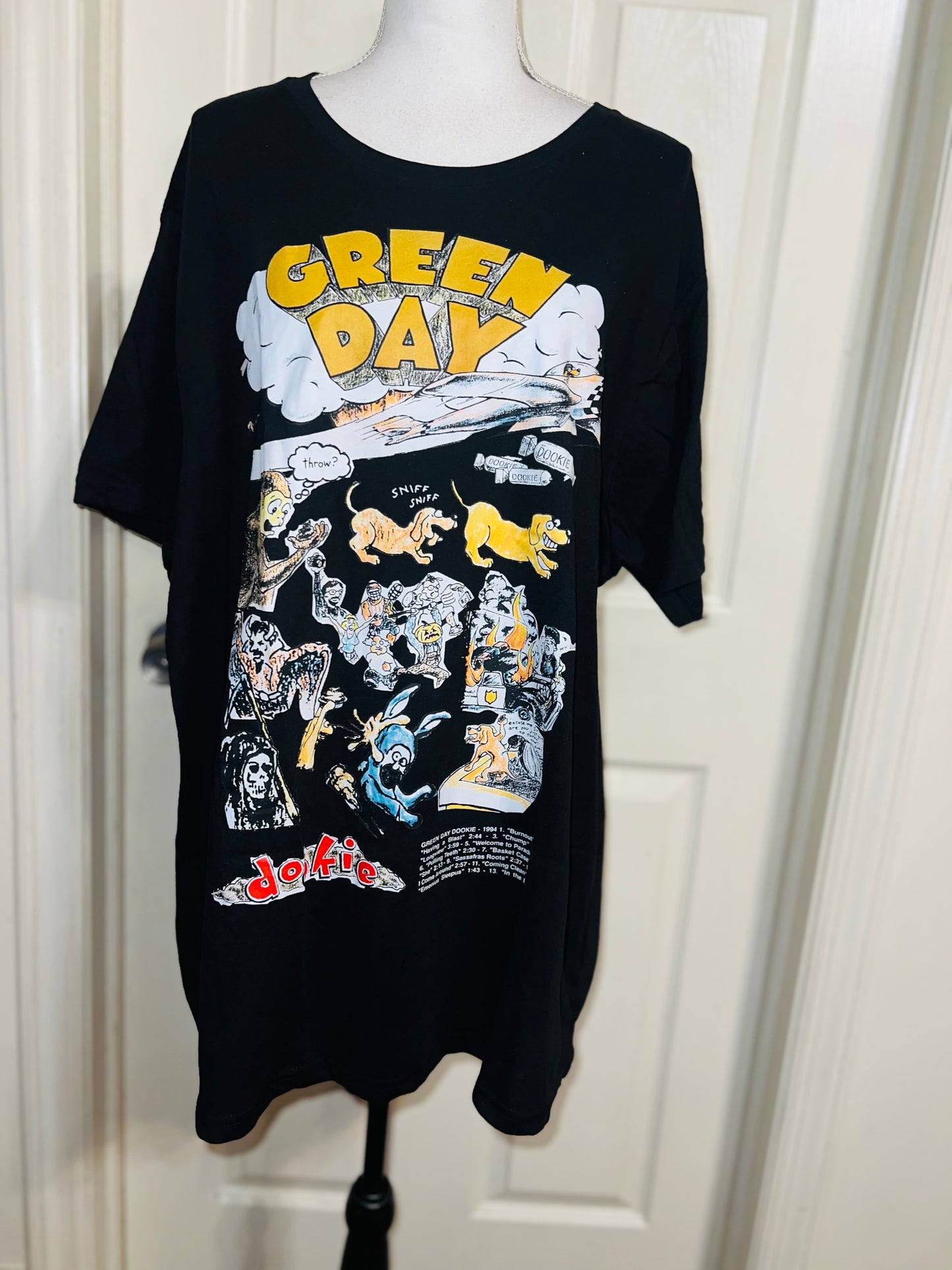 Green Day Oversized Distressed Tee