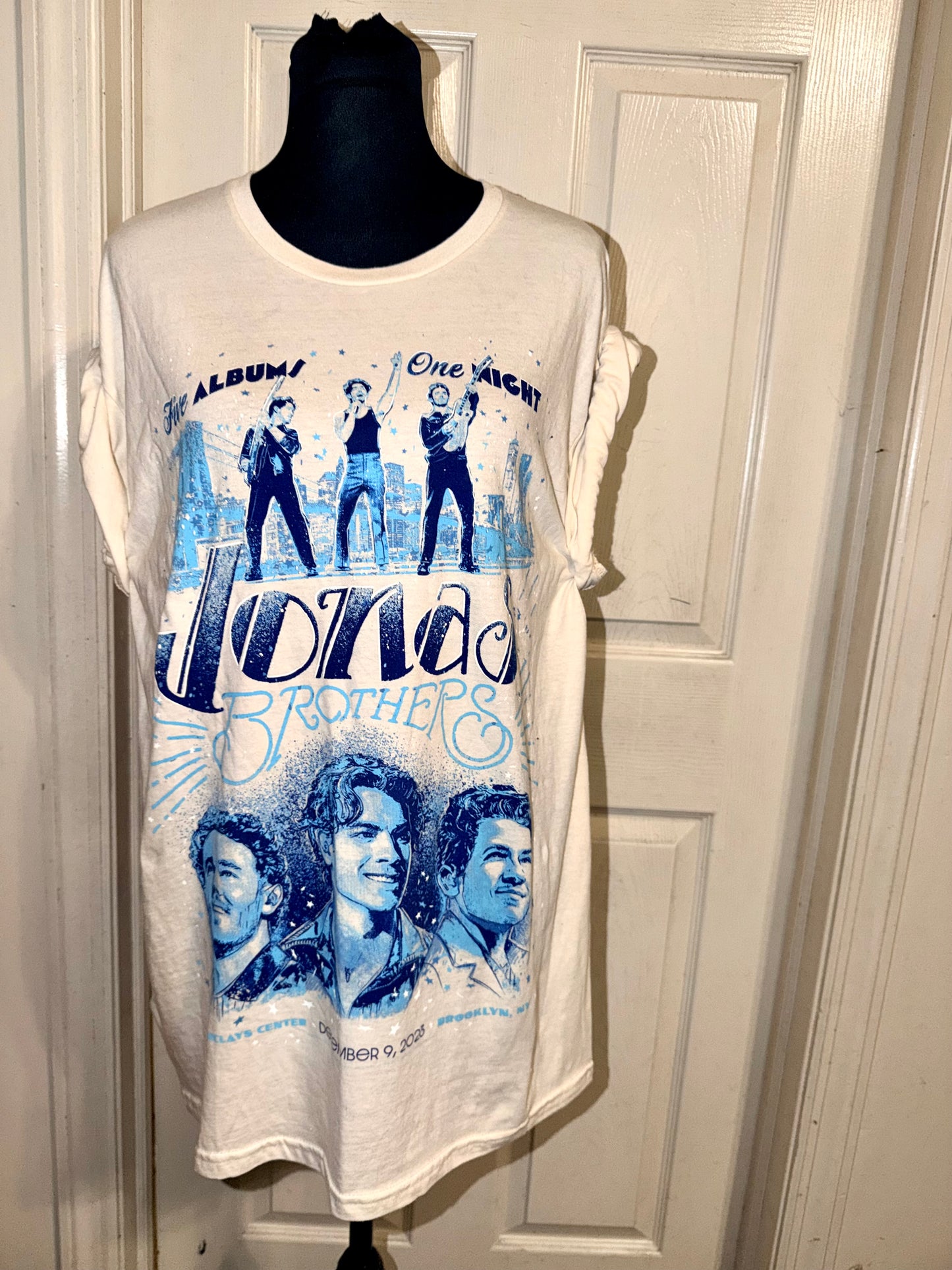 Jonas Brothers Oversized Tee