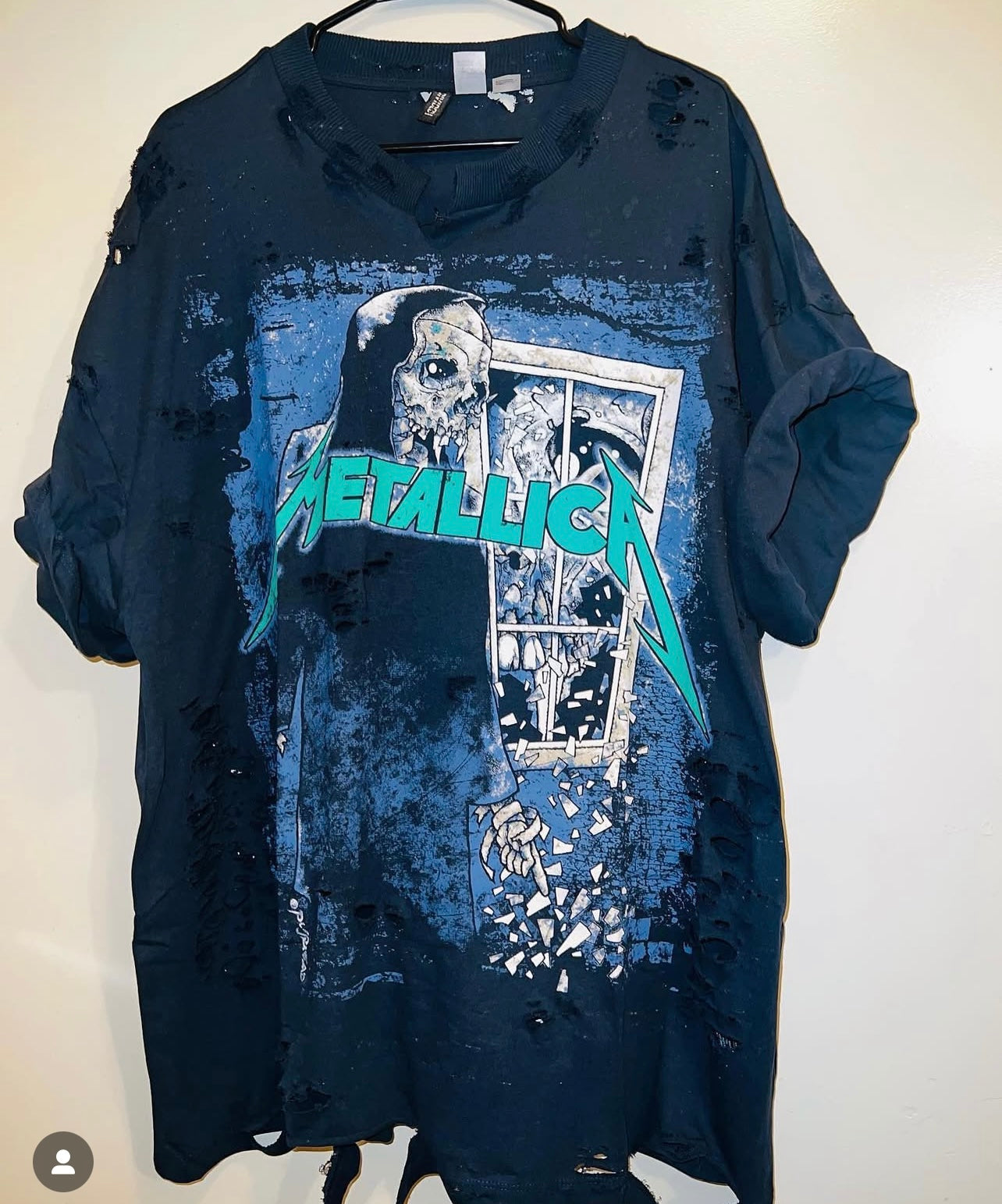 Metallica Oversized Distressed Tee