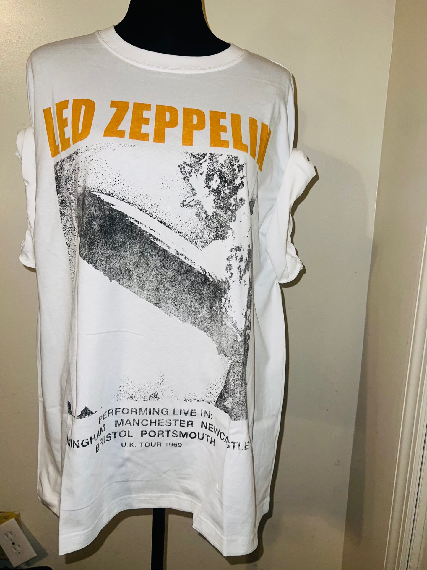 Led Zeppelin Oversized Distressed Tee