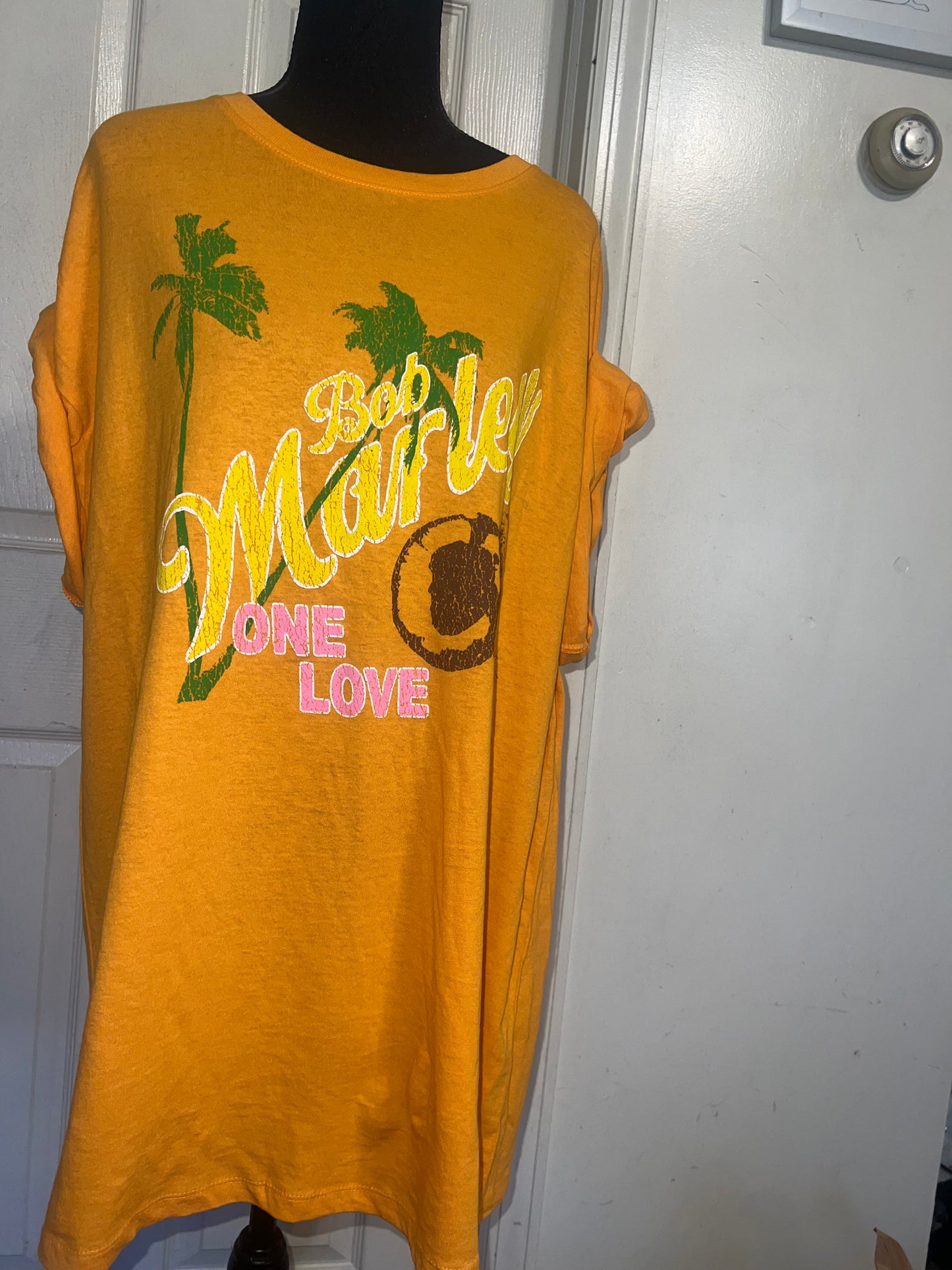 Bob Marley Oversized Distressed Tee