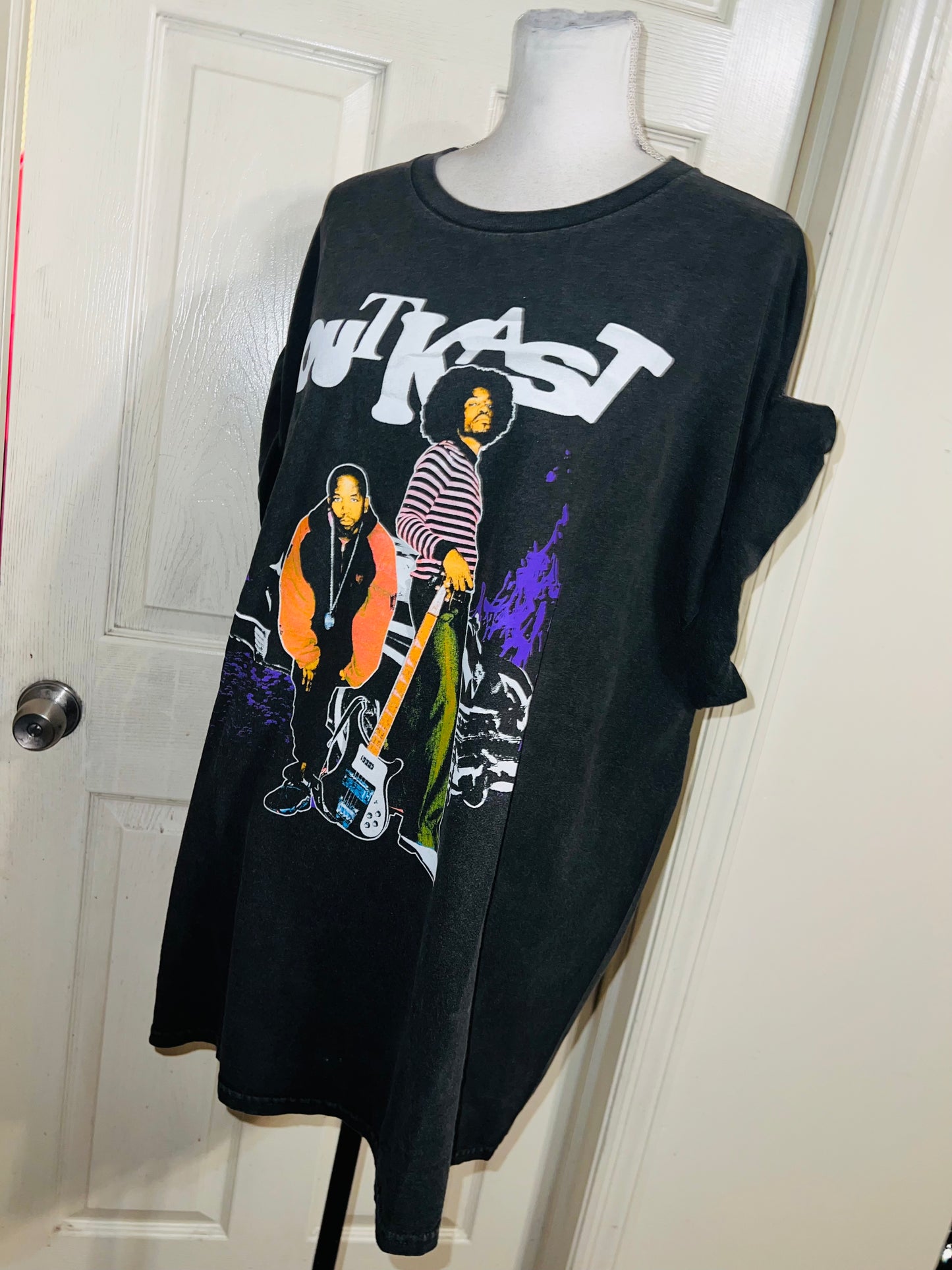 Outkast Oversized Distressed Tee