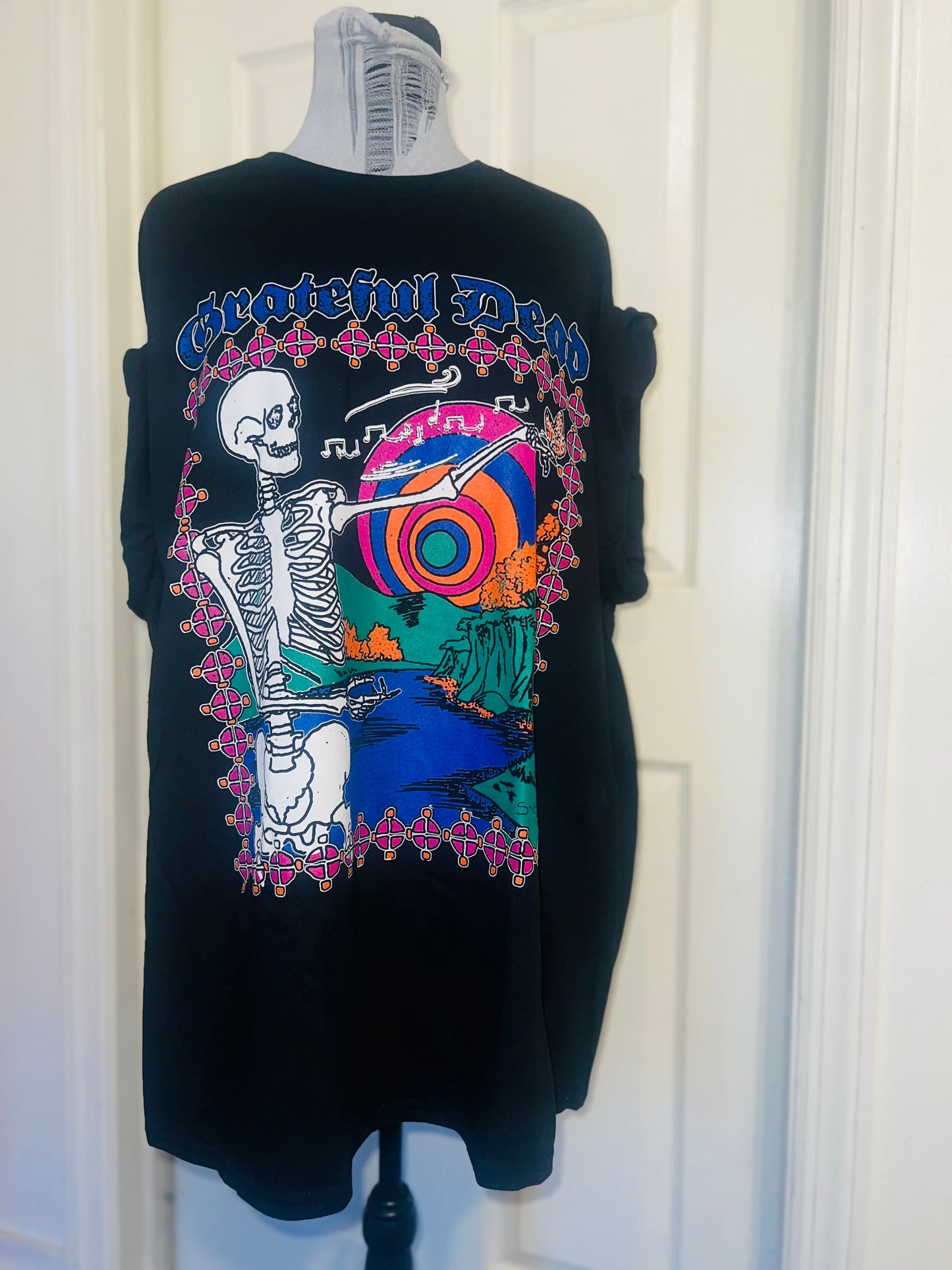 Grateful Dead Oversized Distressed Tee
