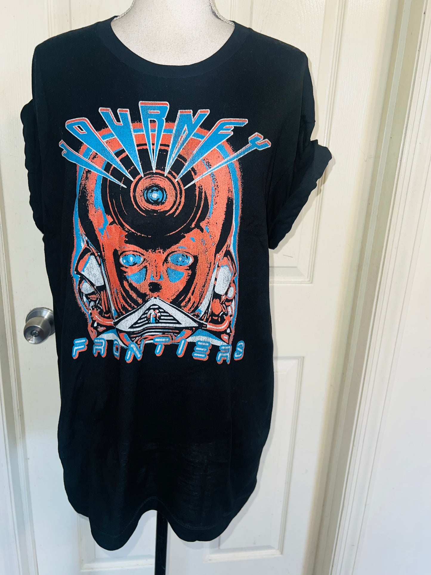 Journey Oversized Distressed Tee