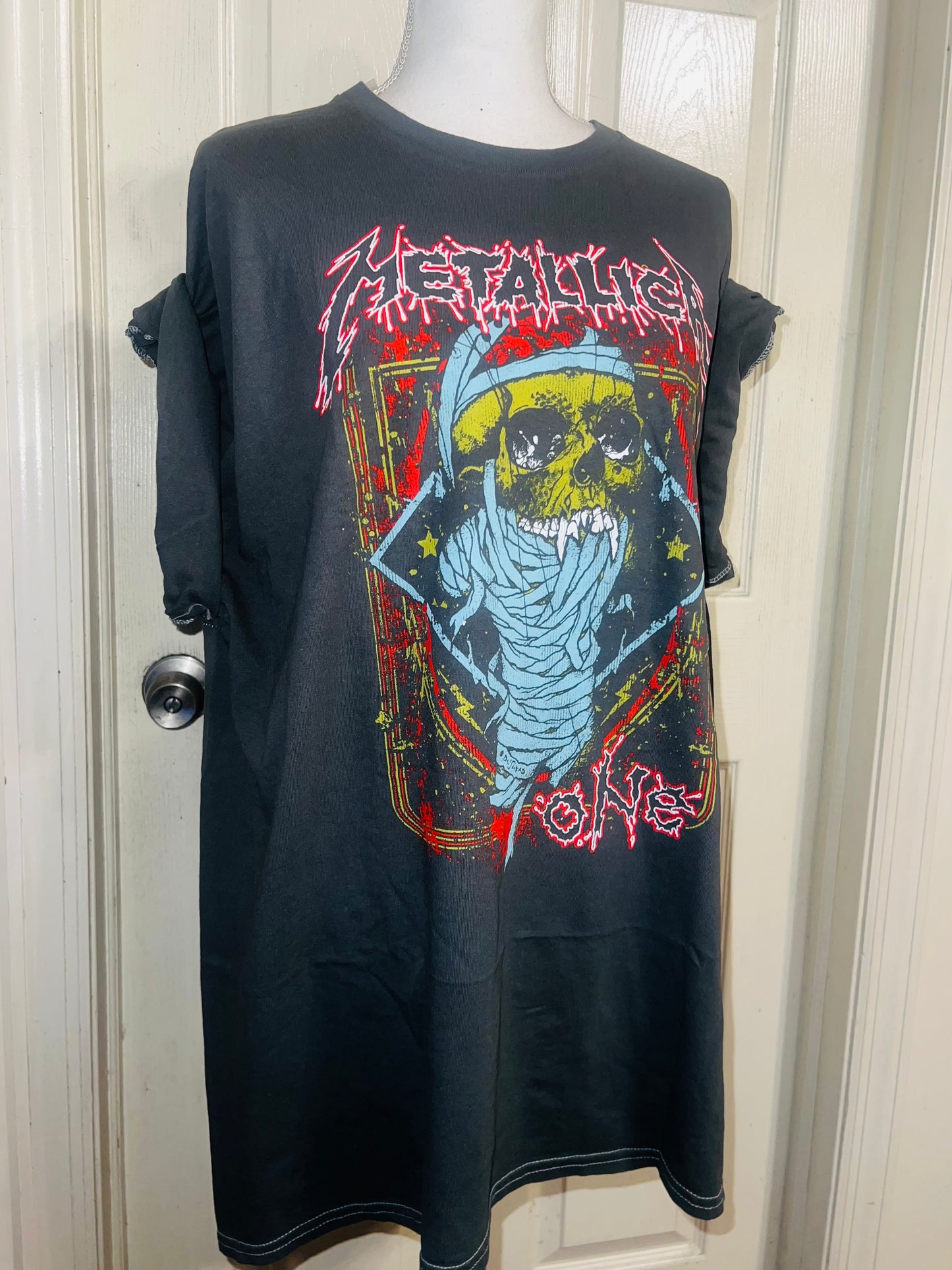 Metallica Oversized Distressed Tee