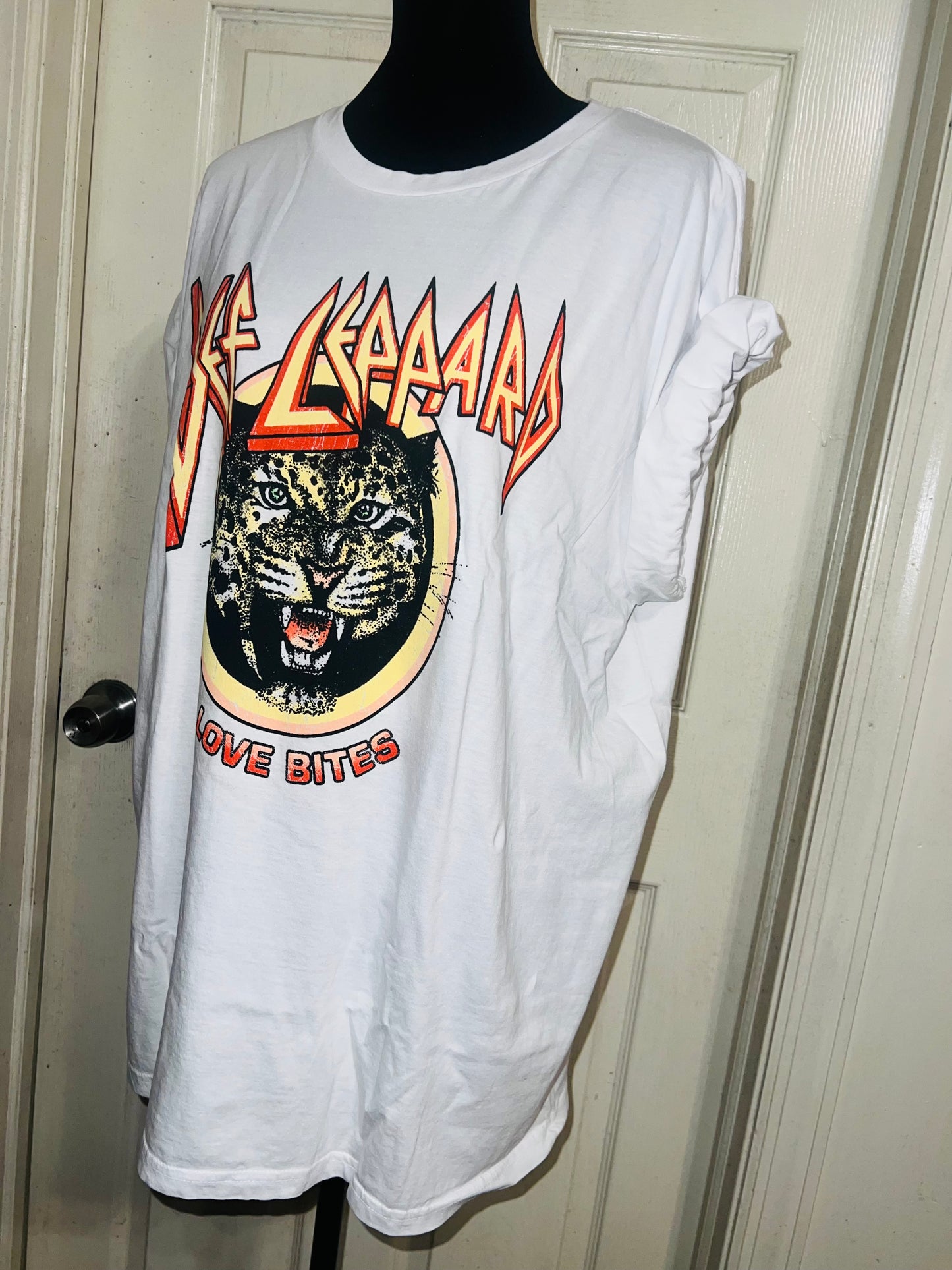 Def Leppard Oversized Distressed Tee