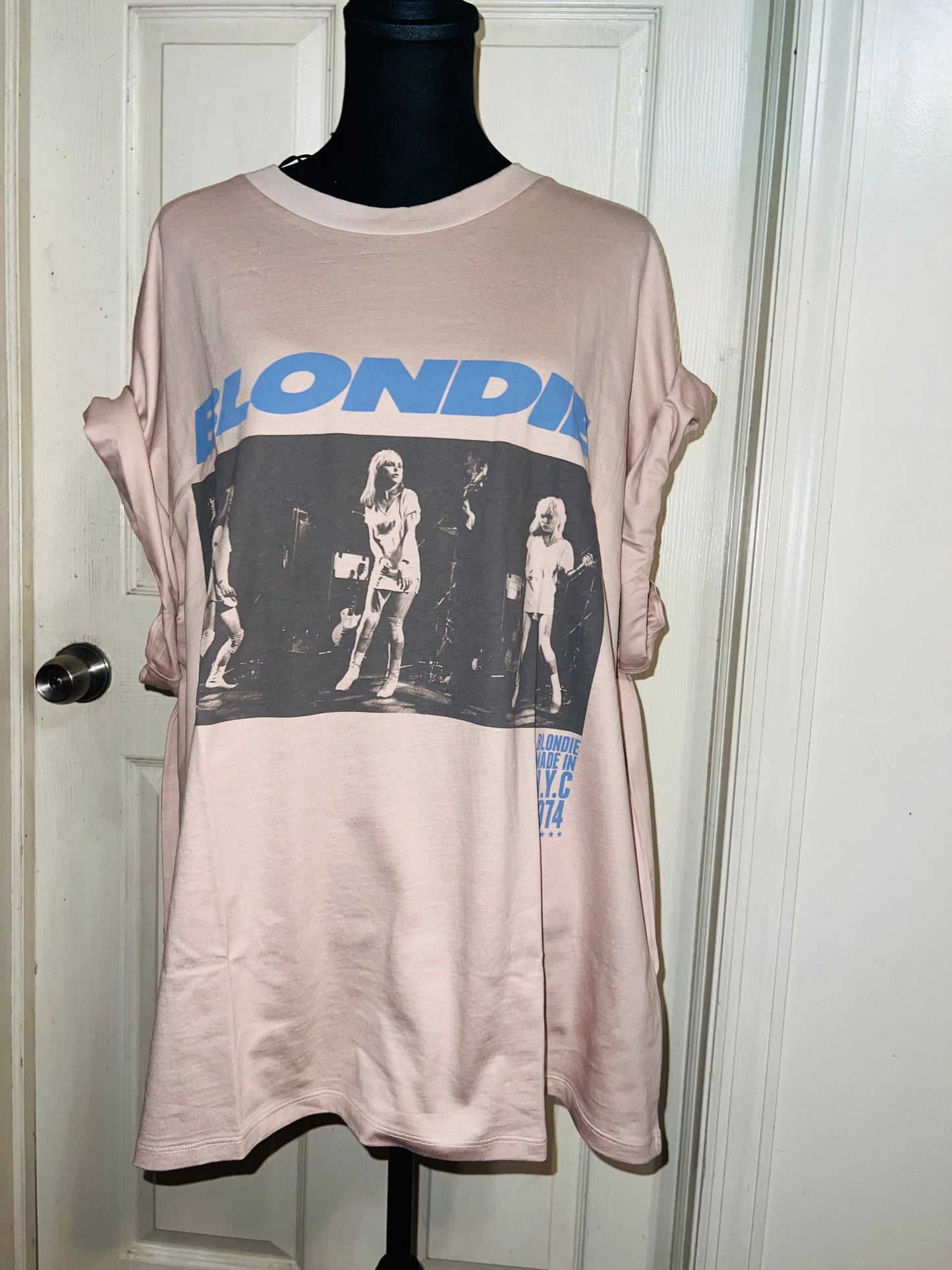 Blondie Oversized Distressed Tee