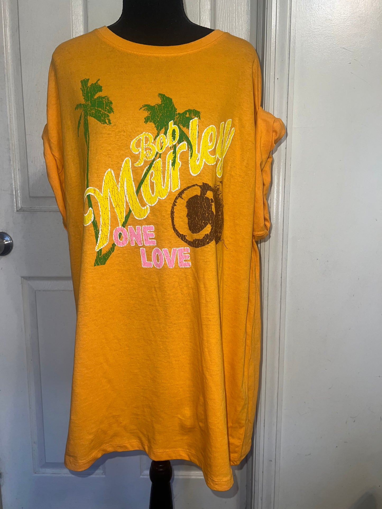 Bob Marley Oversized Distressed Tee