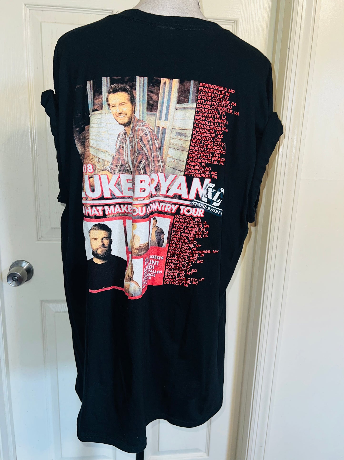 Luke Bryan 2009 Double Sided Oversized Distressed Tee