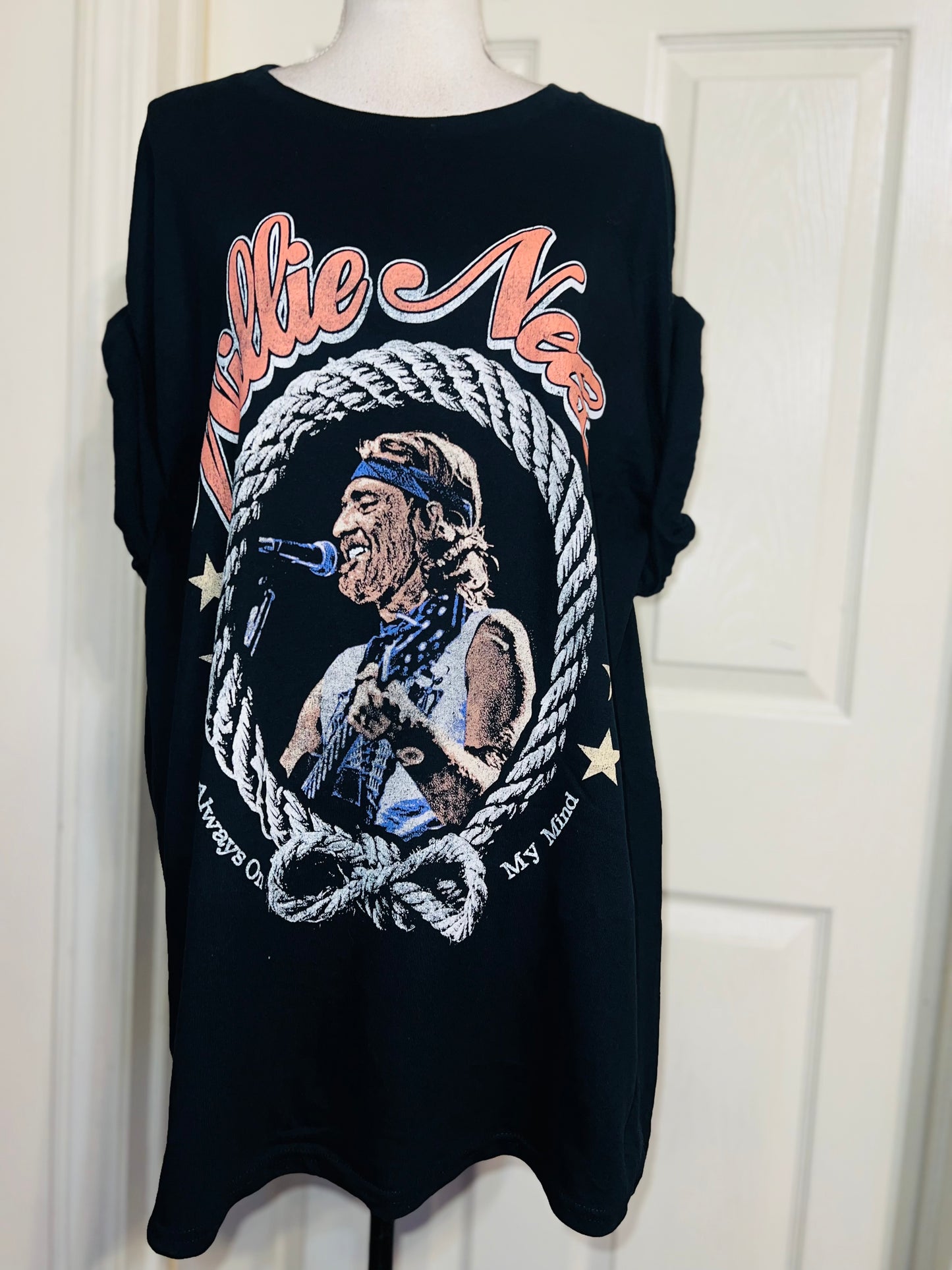 Willie Nelson Oversized Distressed Tee