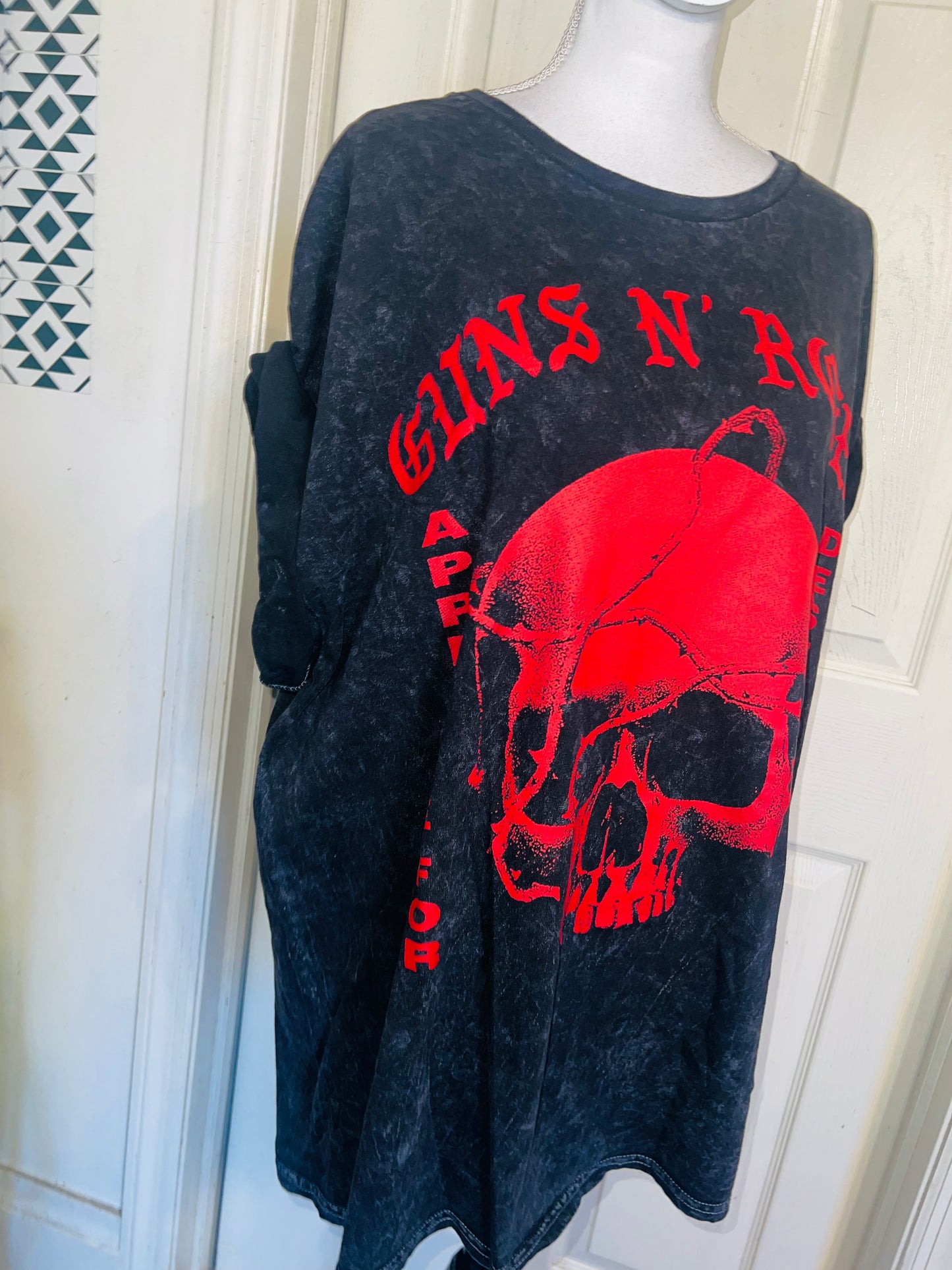 Guns N’ Roses Oversized Distressed Tee