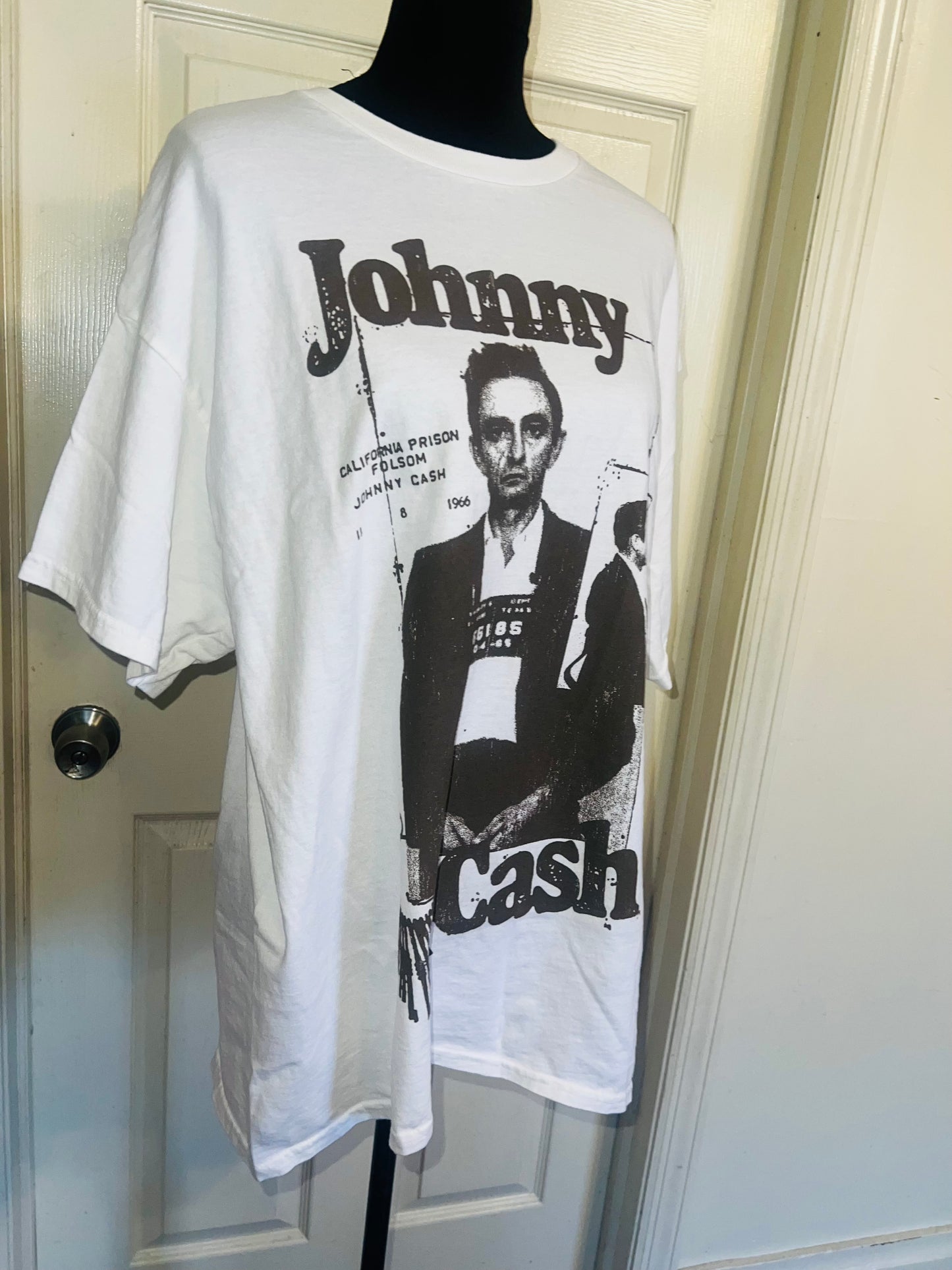 Johnny Cash Oversized Distressed Tee