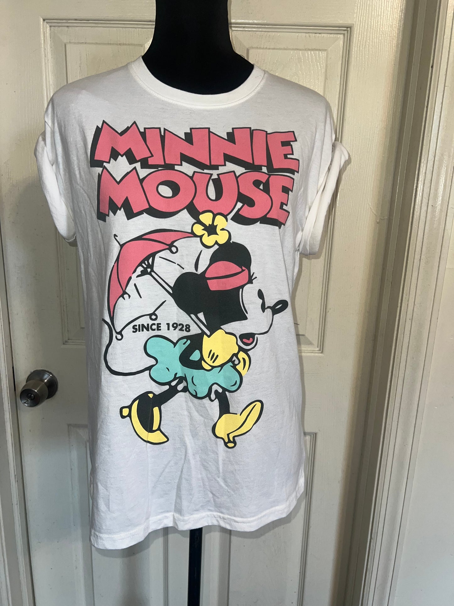 Minnie Mouse Distressed Tee