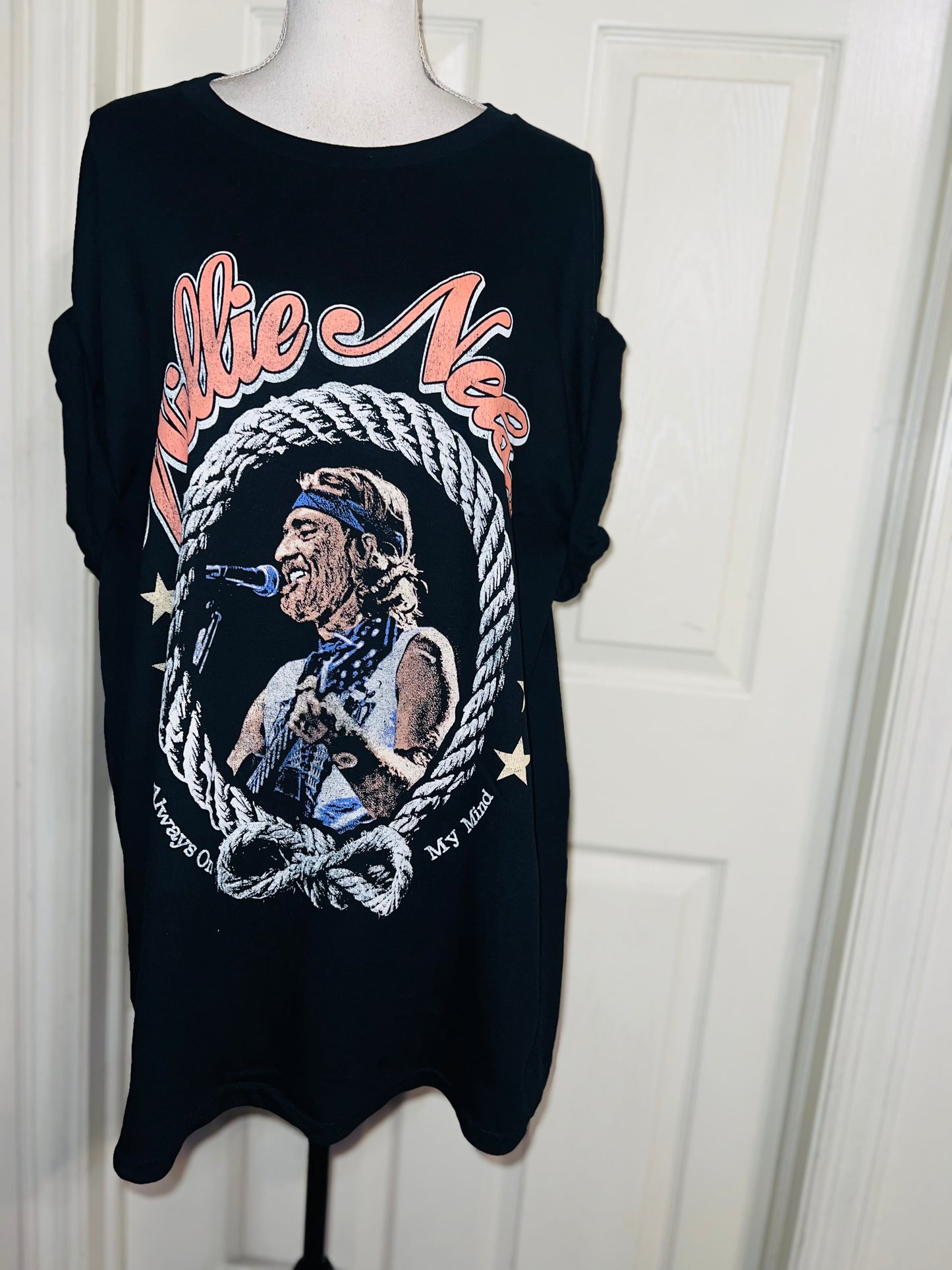 Willie Nelson Oversized Distressed Tee