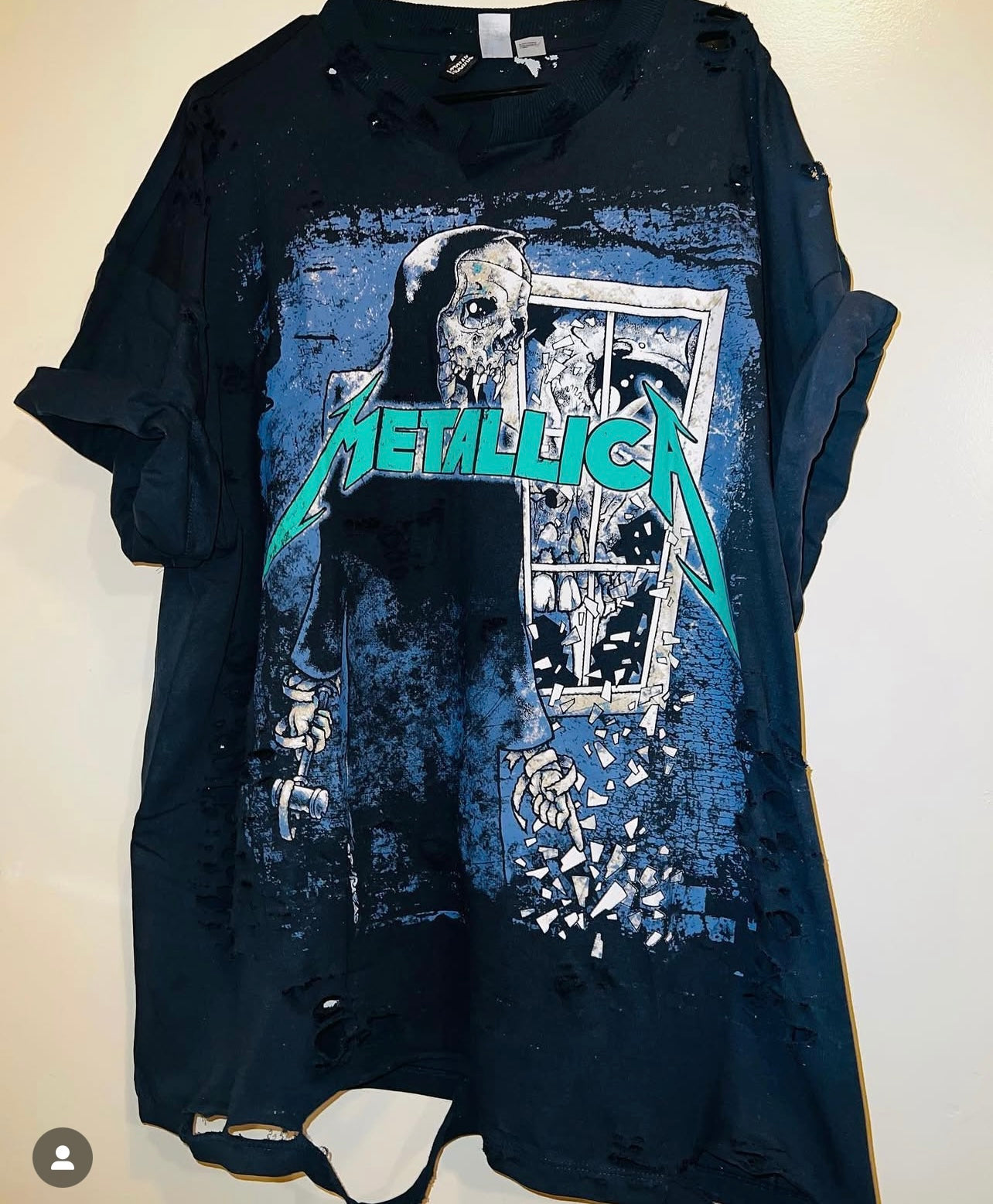 Metallica Oversized Distressed Tee