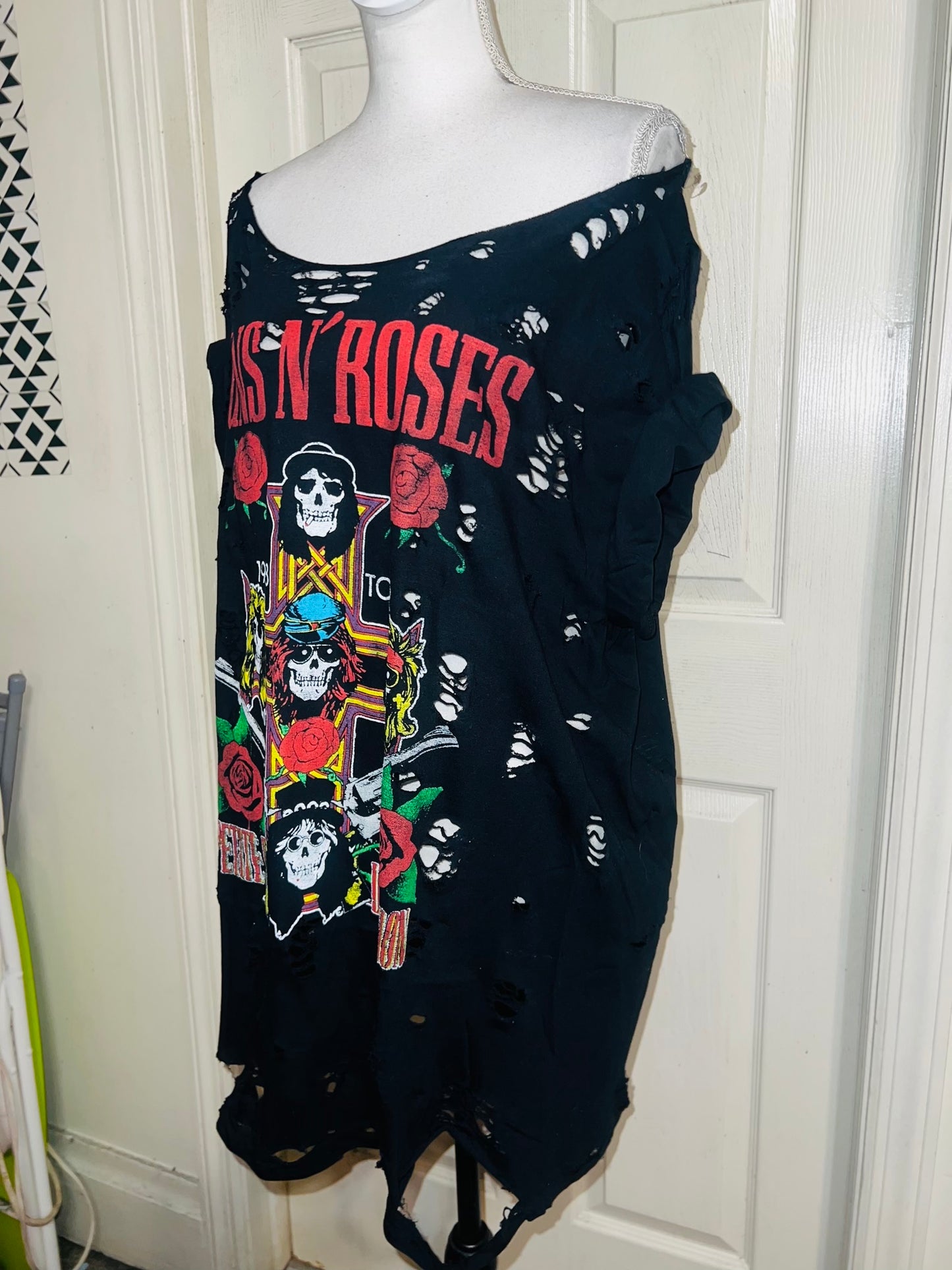 Guns N’ Roses Oversized Distressed Tee