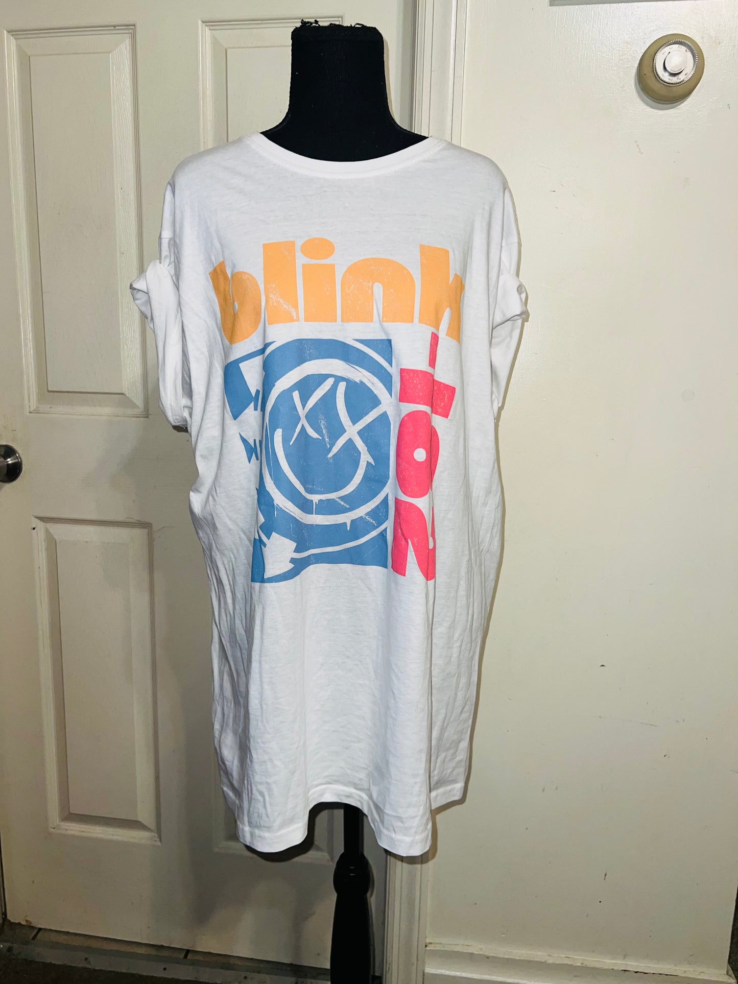 Blink 182 Oversized Distressed Tee