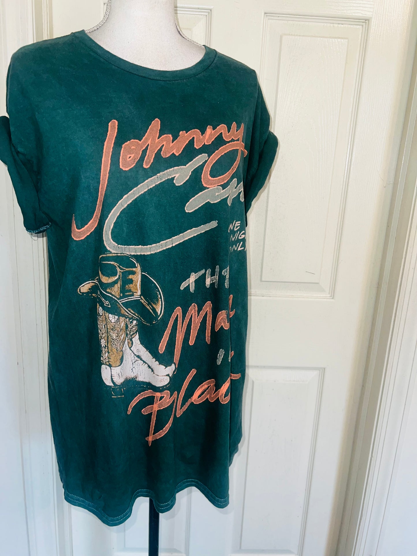 Johnny Cash Oversized Distressed Tee