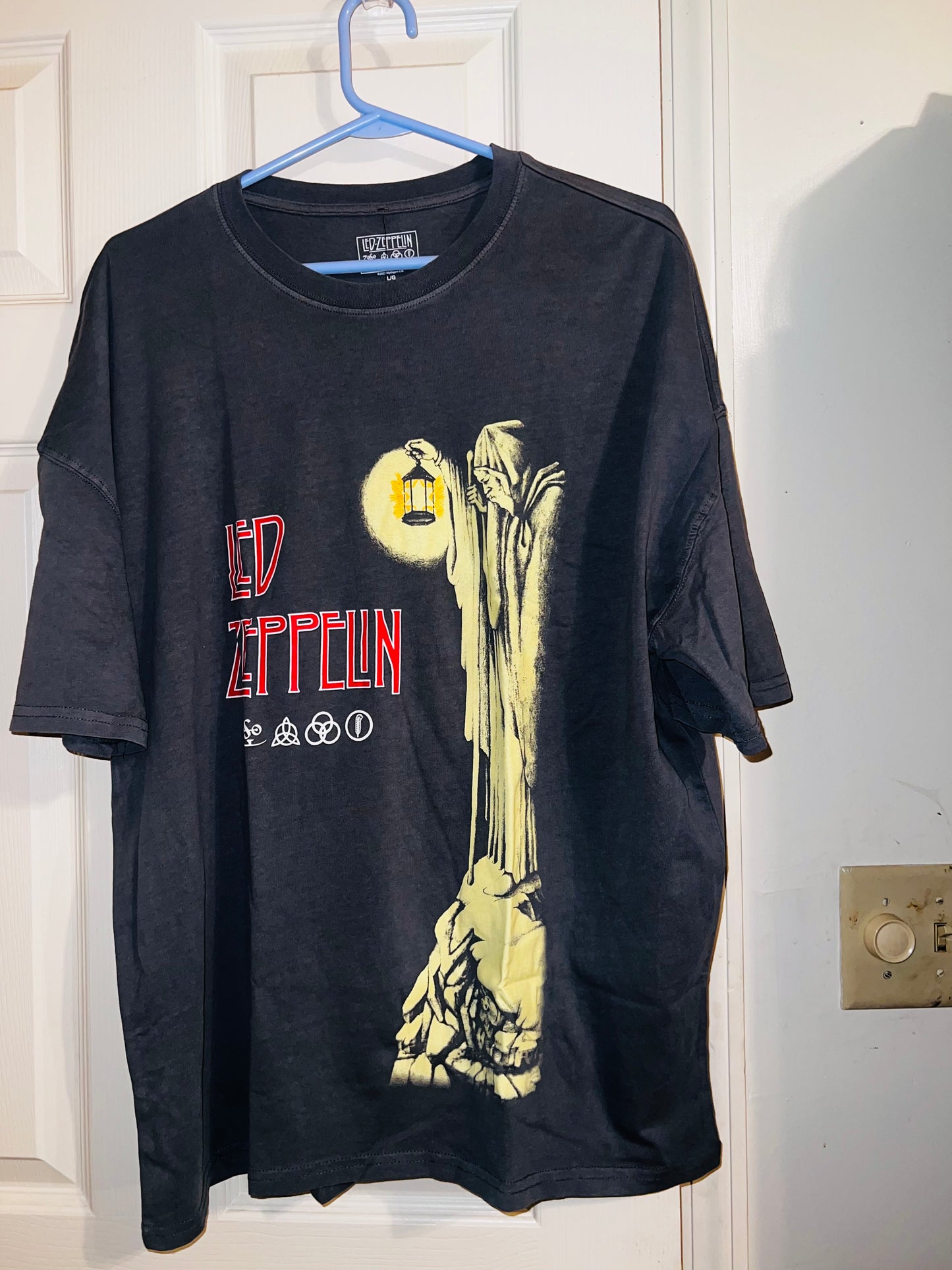 Led Zeppelin Oversized Distressed Tee