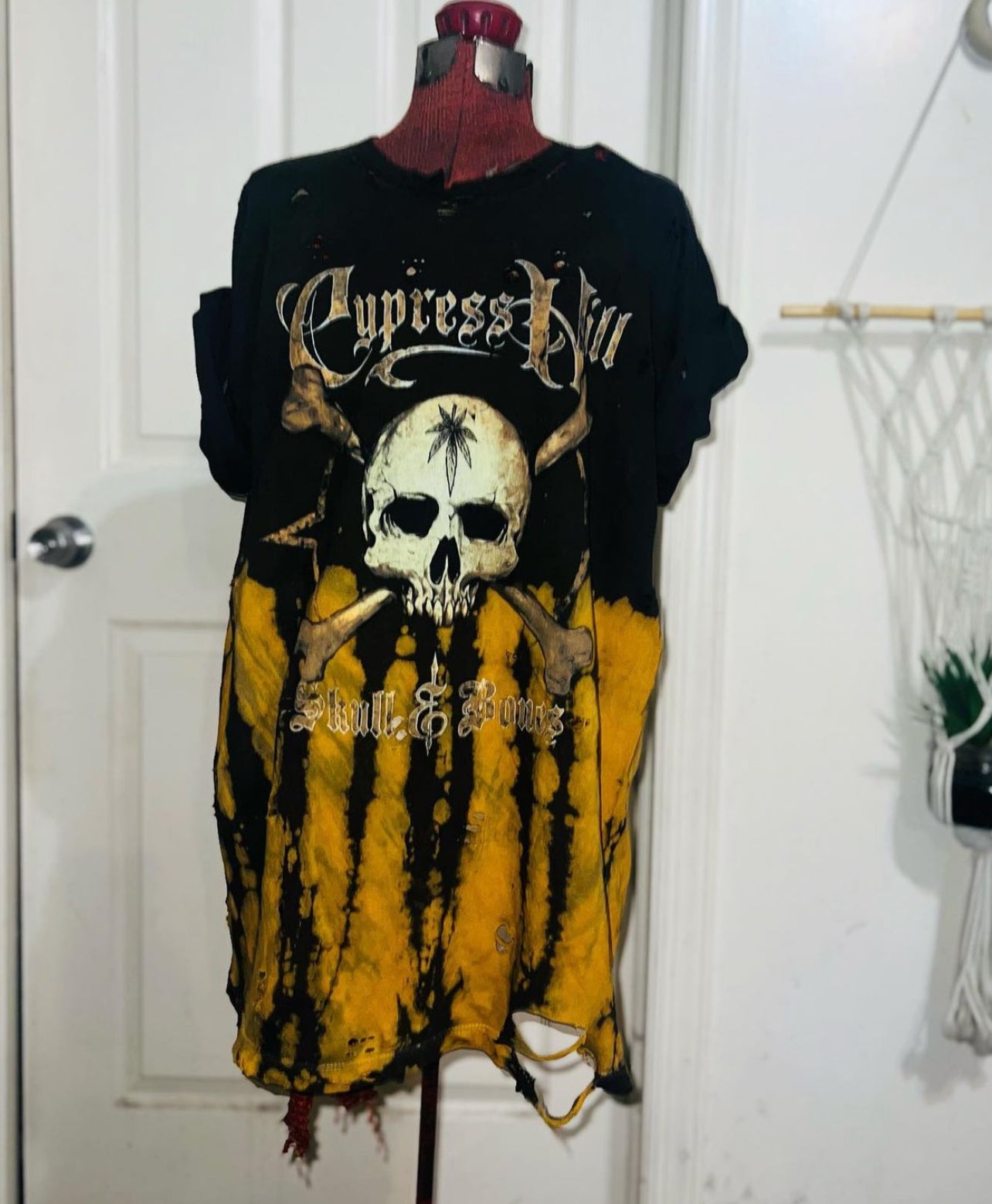 Cypress Hill “Skull & Bones” Oversized Tie Dye Distressed Tee