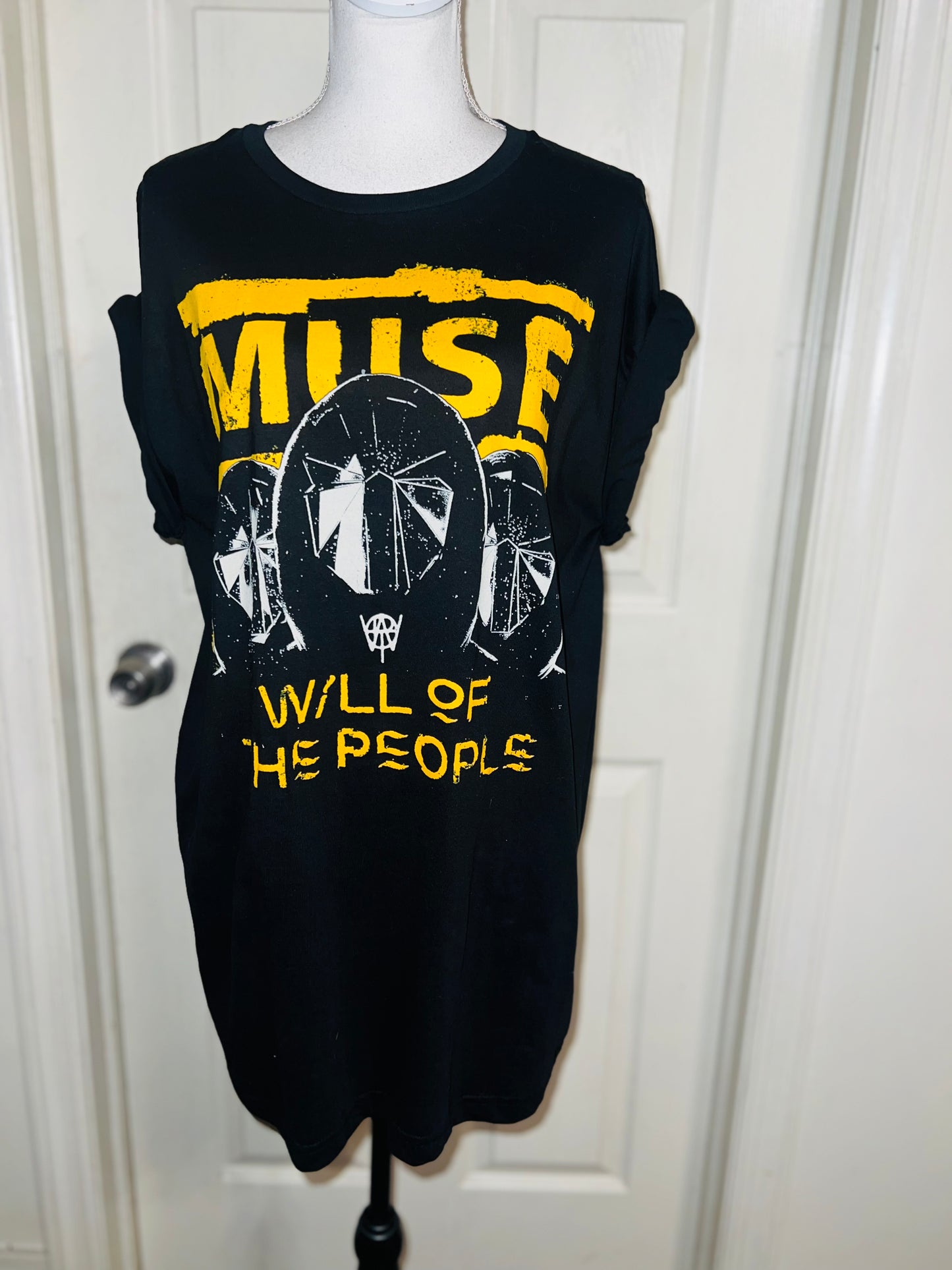 Muse Oversized Distressed Tee