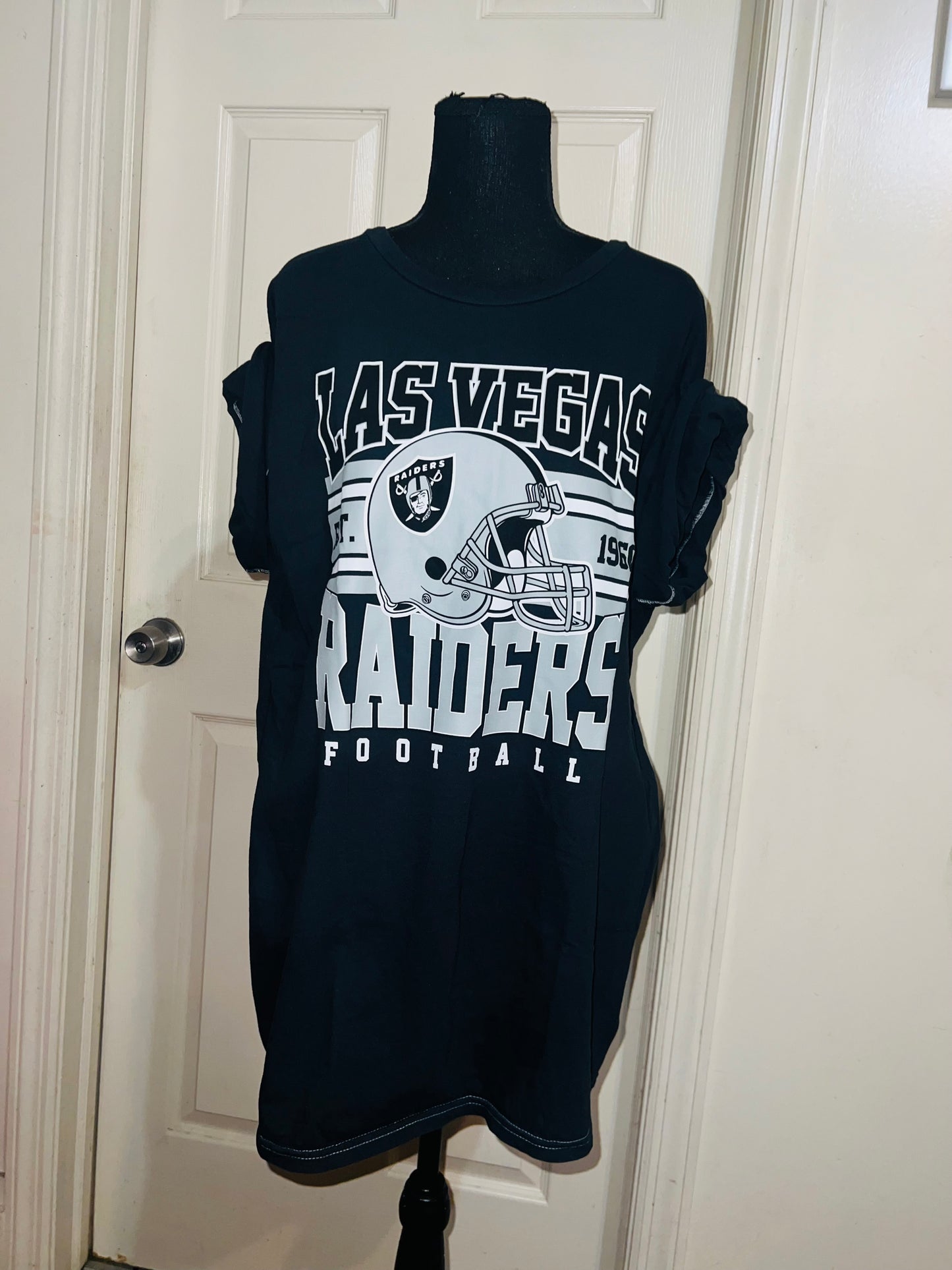 Las Vegas Raiders Oversized Distressed Tee