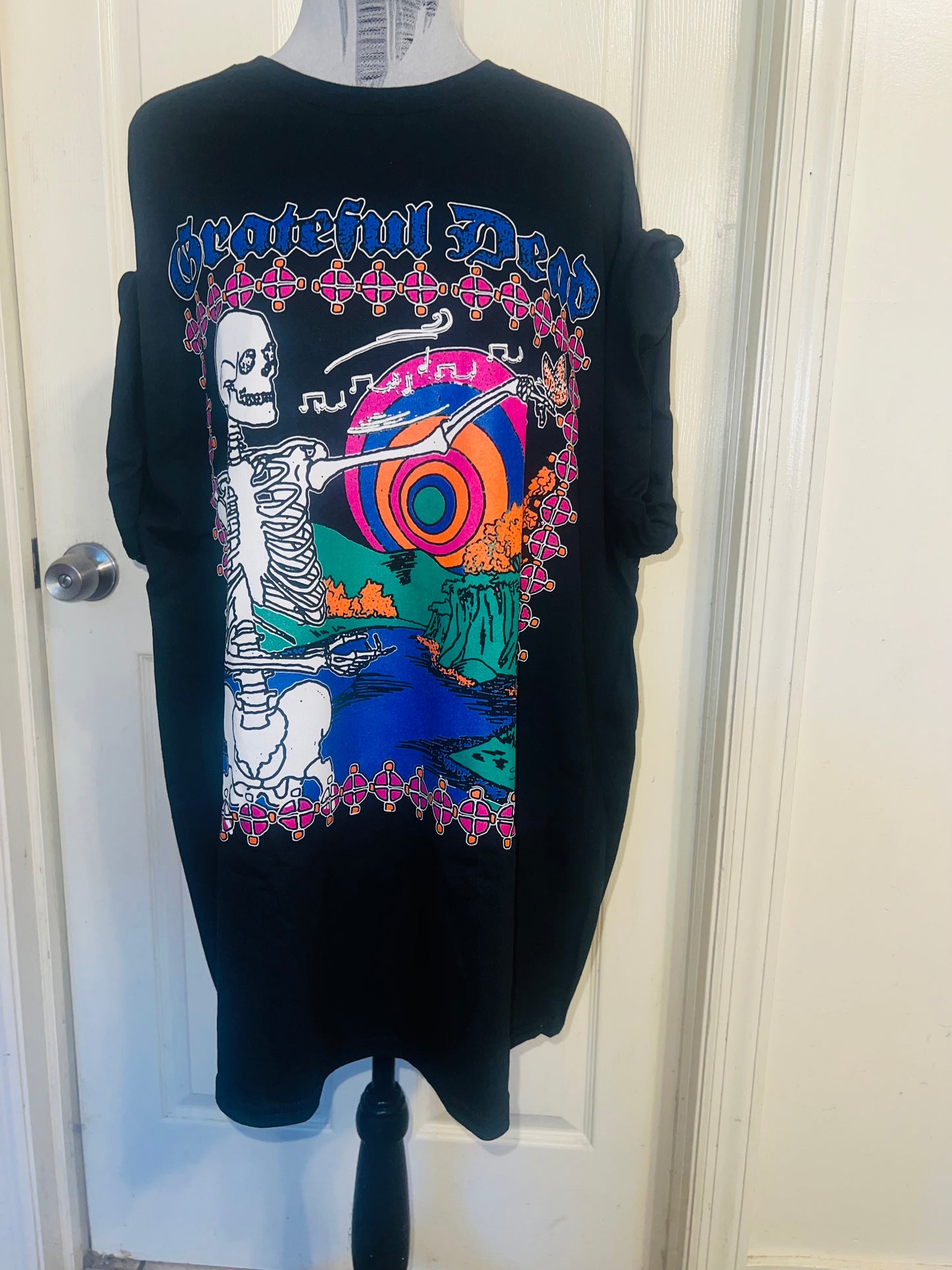 Grateful Dead Oversized Distressed Tee