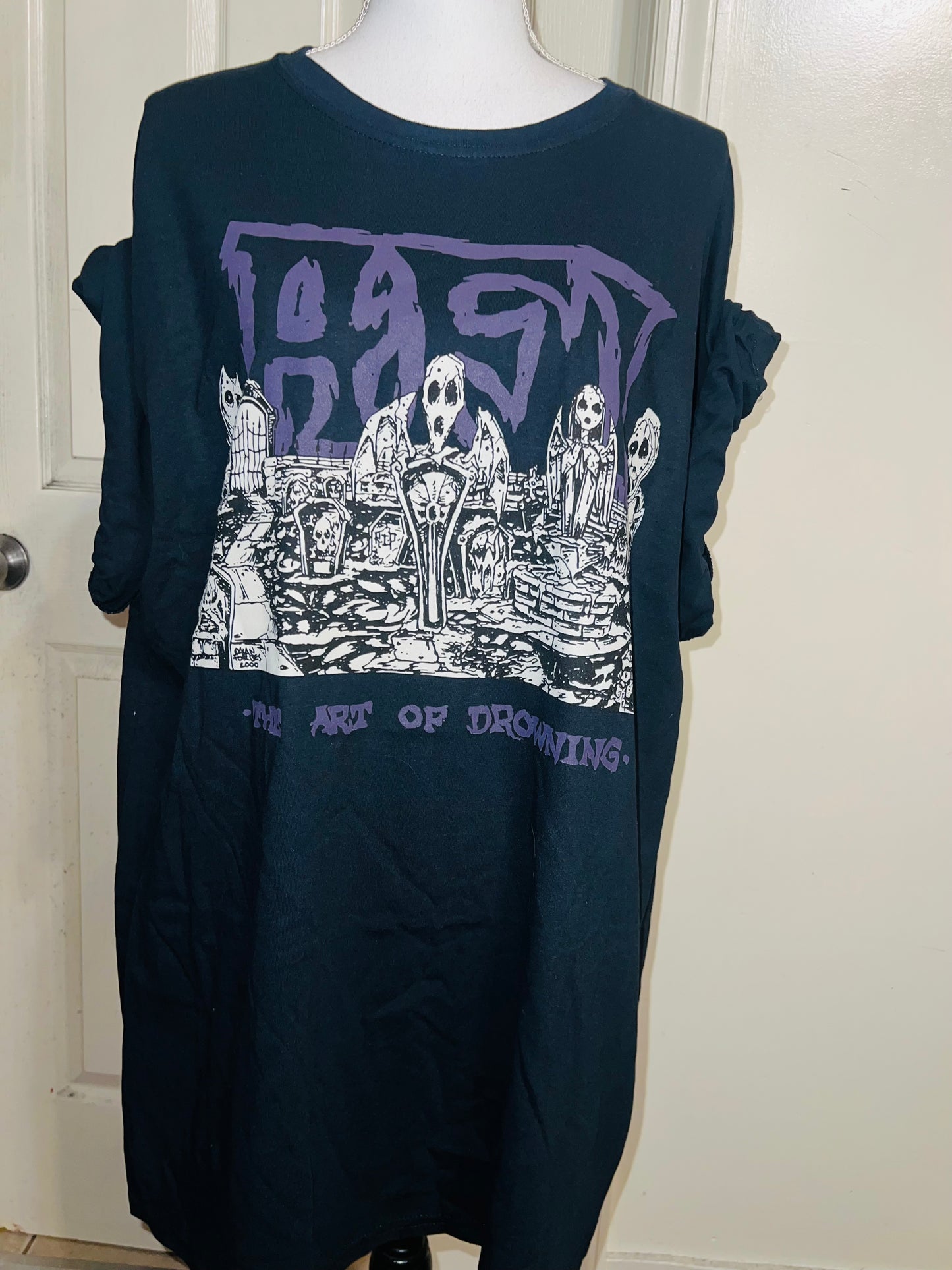 AFI Oversized Distressed Tee