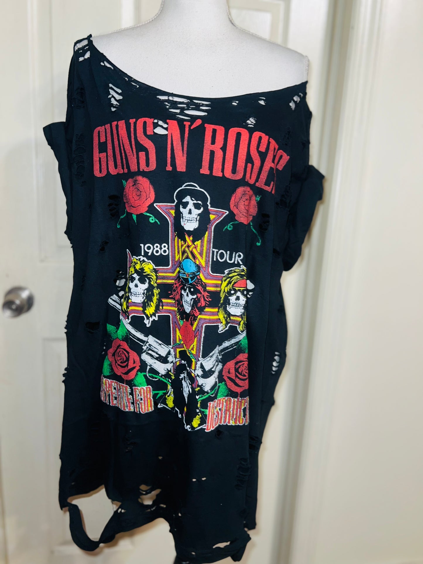 Guns N’ Roses Oversized Distressed Tee
