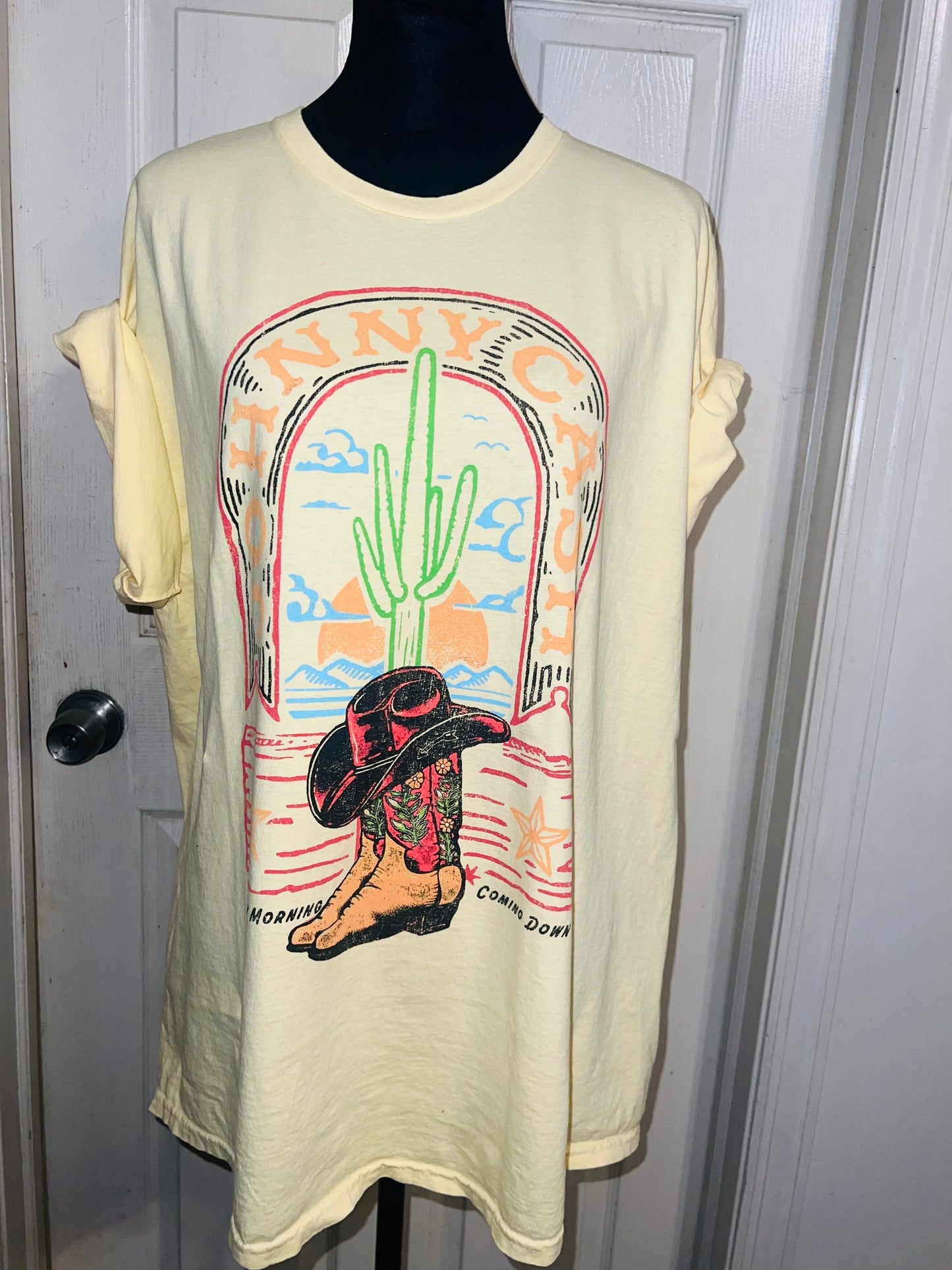 Johnny Cash Oversized Distressed Tee