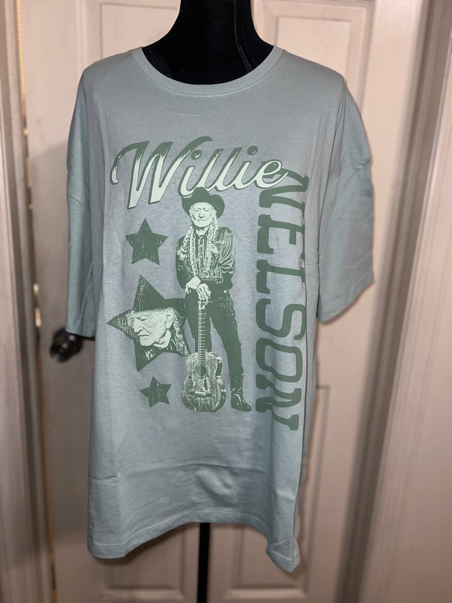 Willie Nelson Oversized Distressed Tee