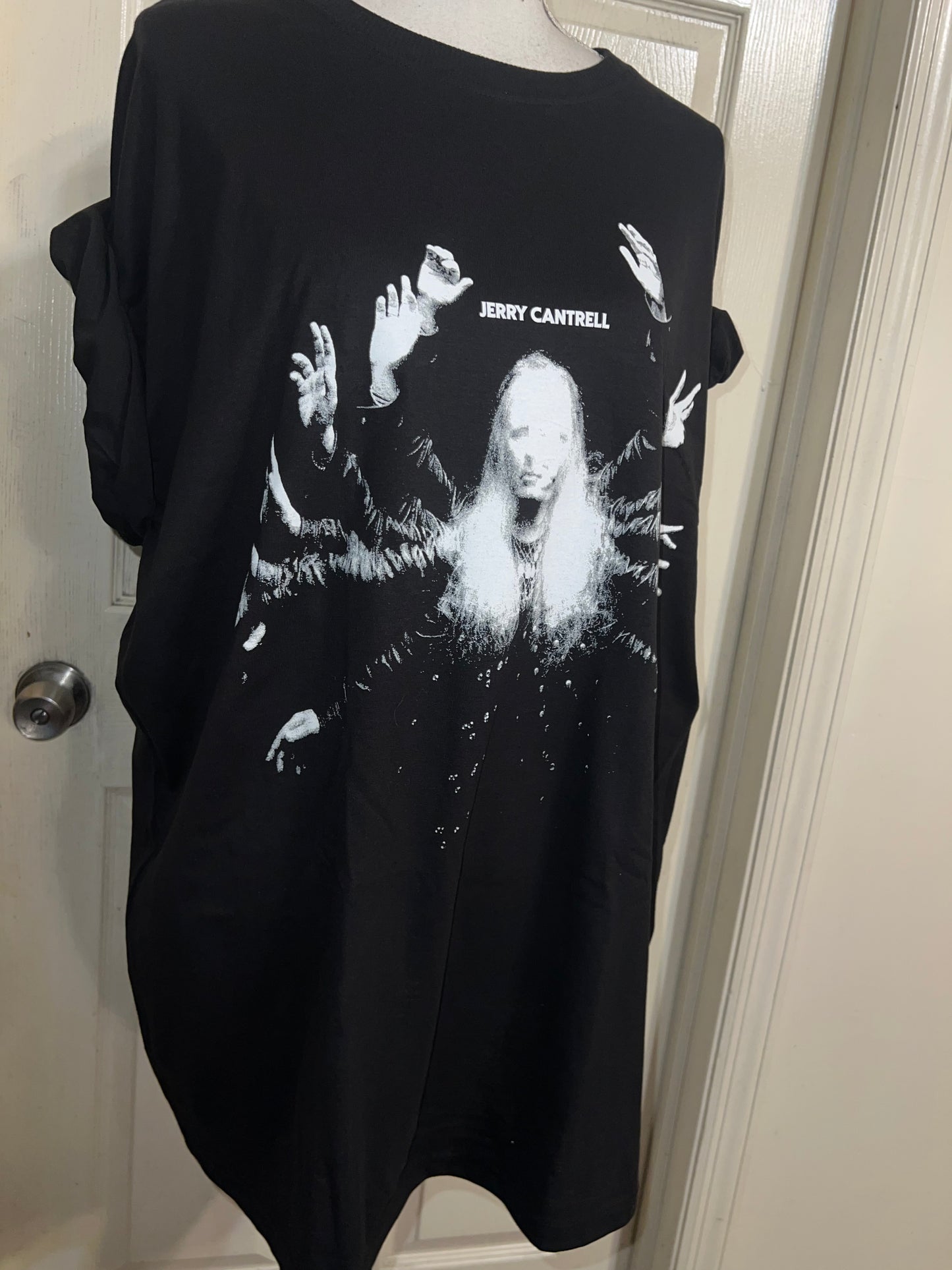 Alice in Chains’ Jerry Cantrell Oversized Distressed Tee
