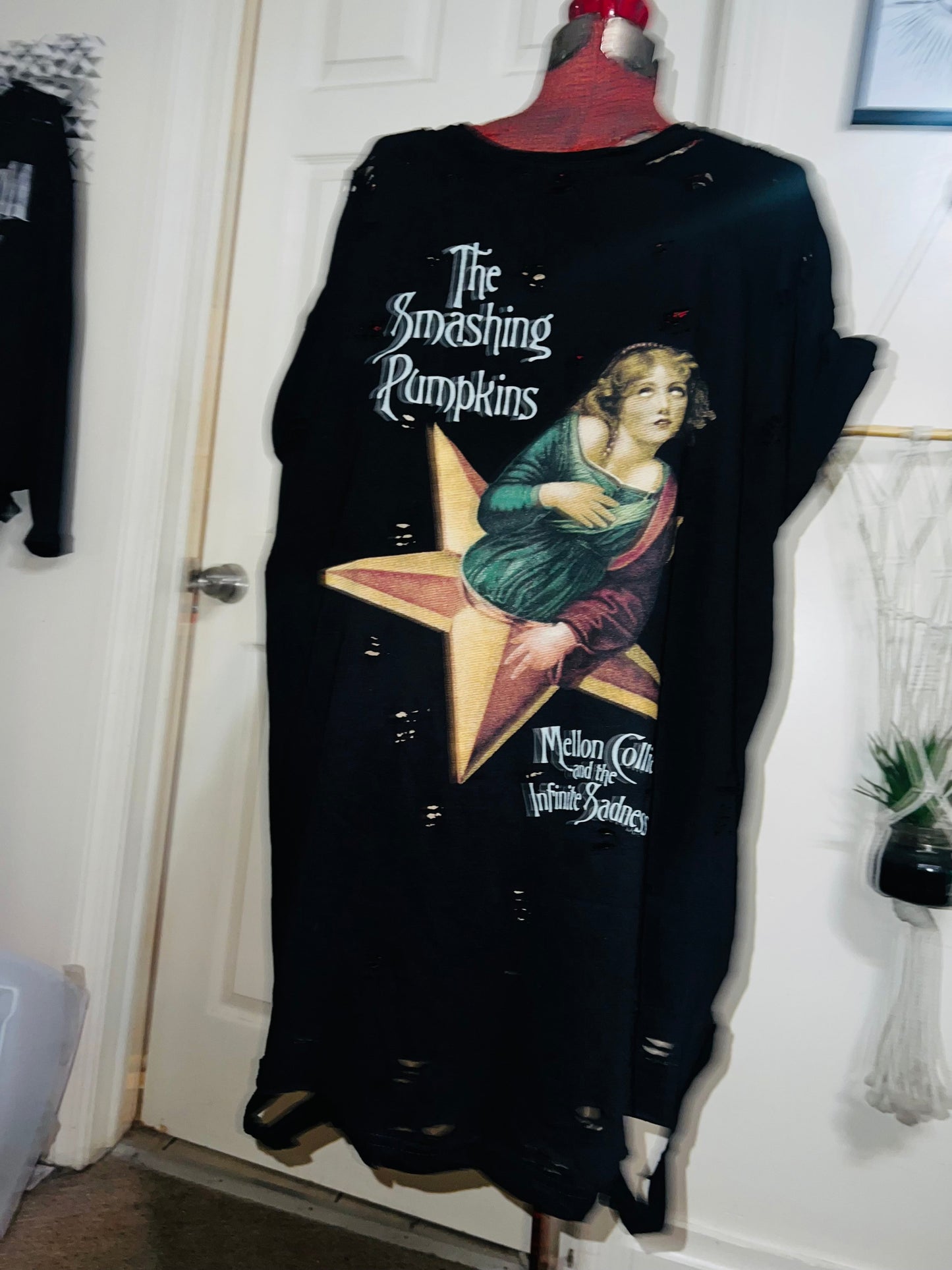 Smashing Pumpkins Oversized Distressed Tee