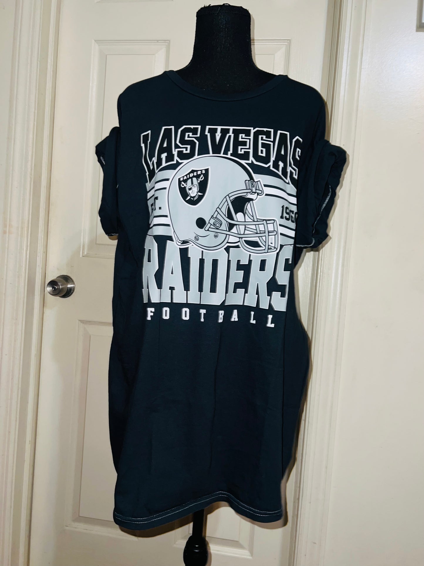 Las Vegas Raiders Oversized Distressed Tee