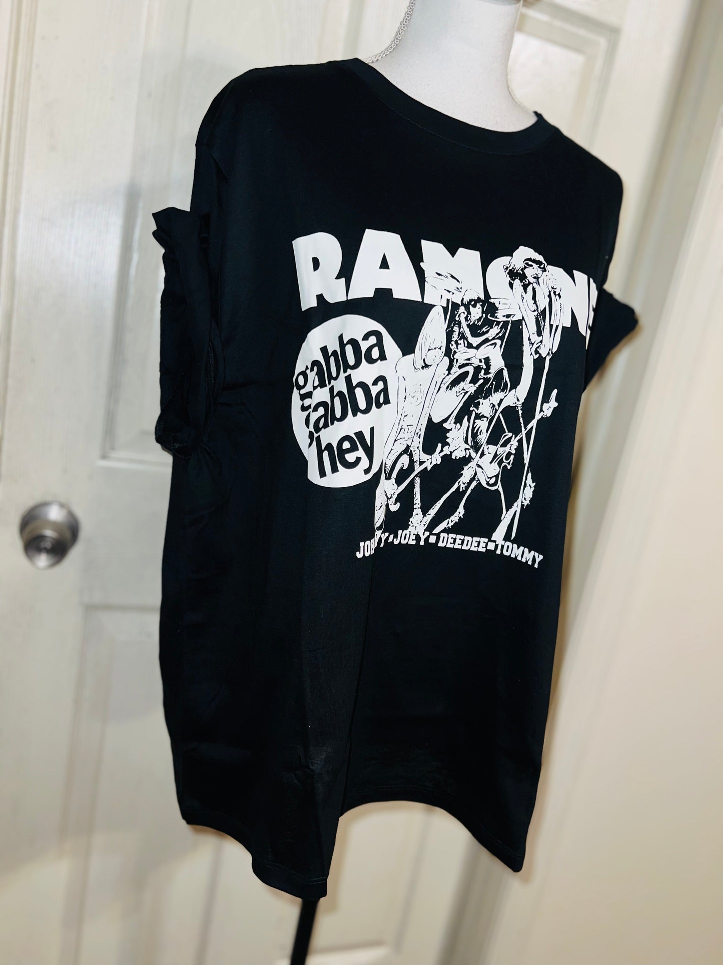 Ramones Oversized Distressed Tee
