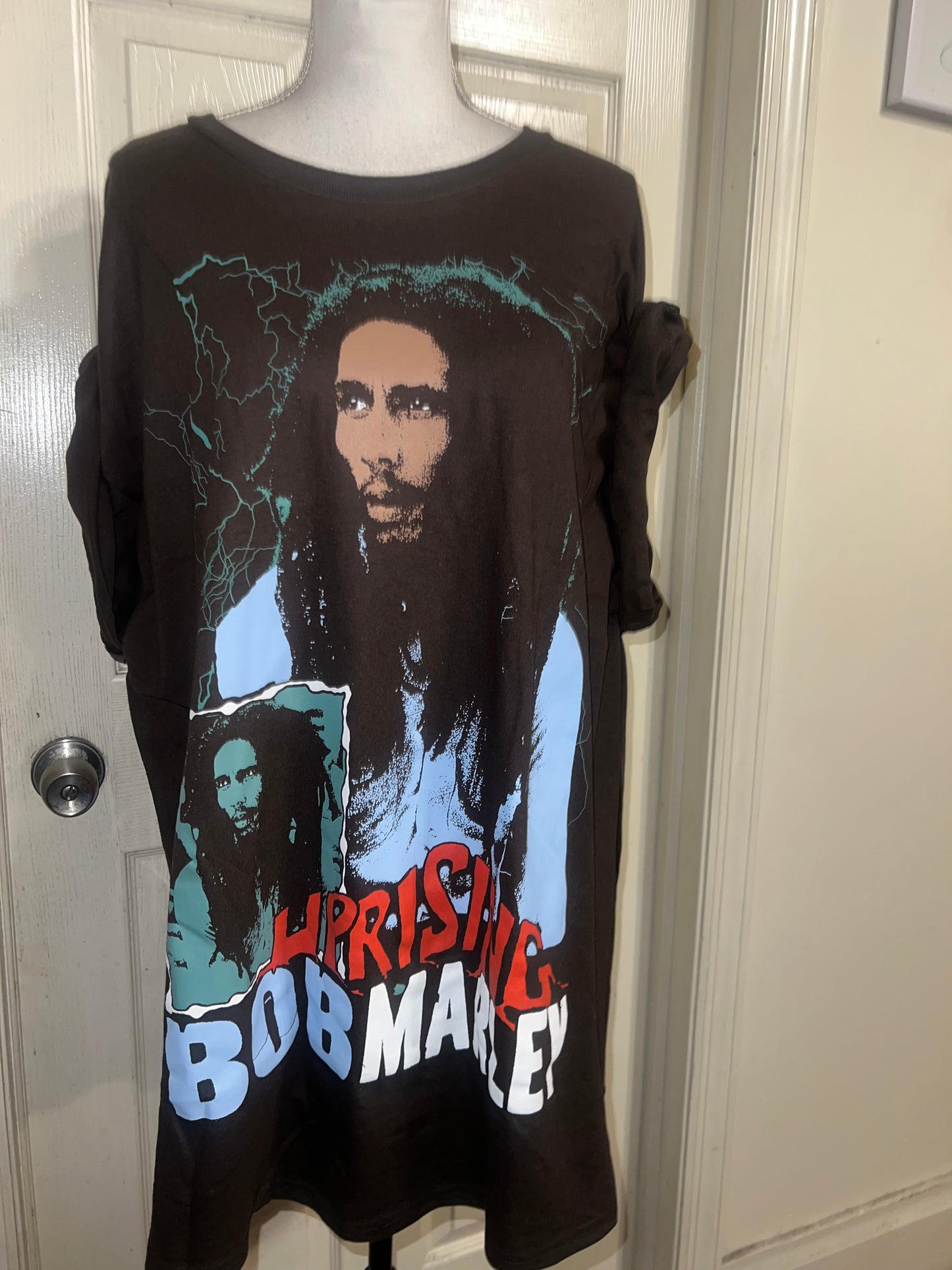 Bob Marley Oversized Distressed Tee
